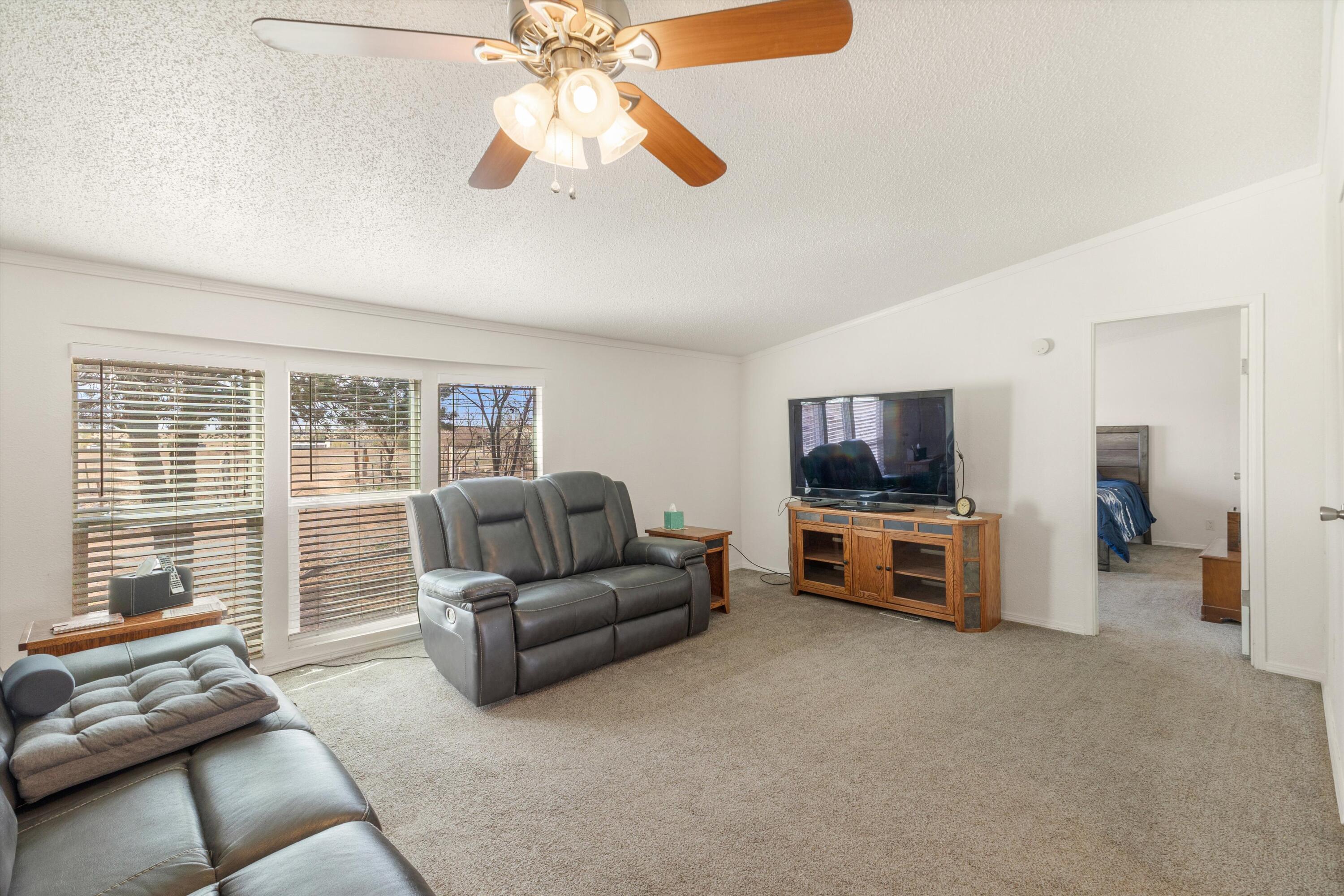 39 Maple Road