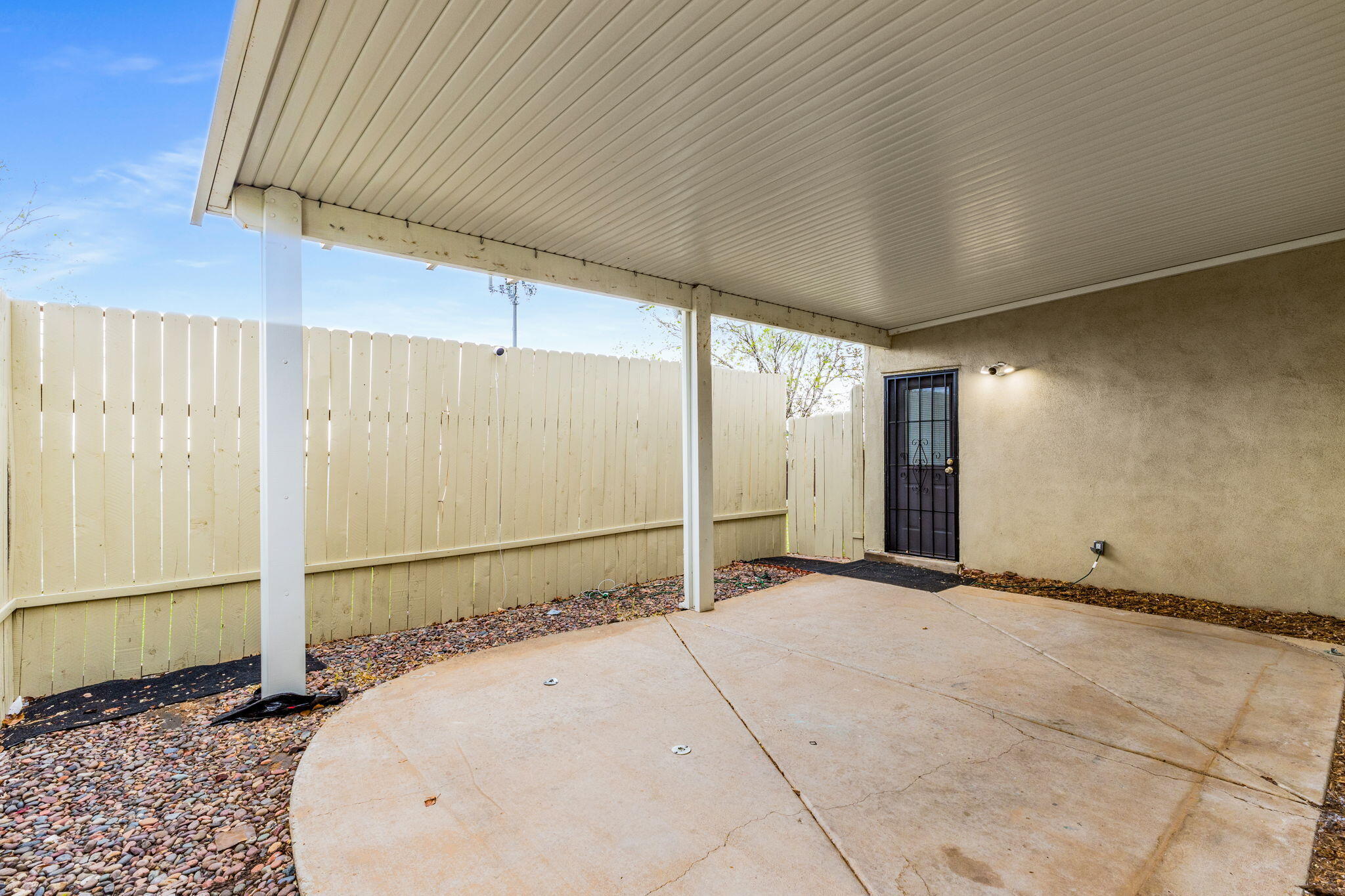 1221 Paisano Street NE