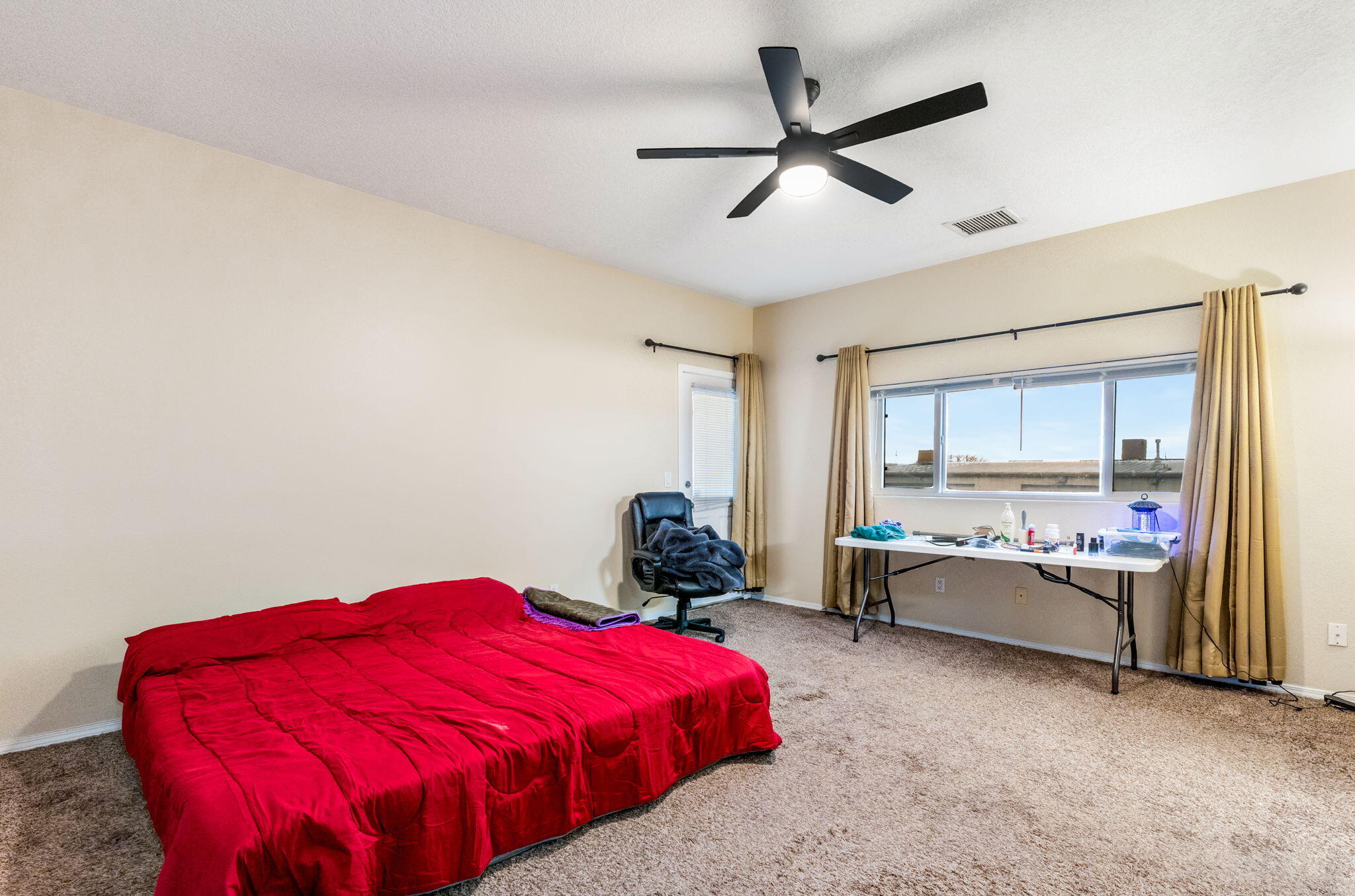 1221 Paisano Street NE