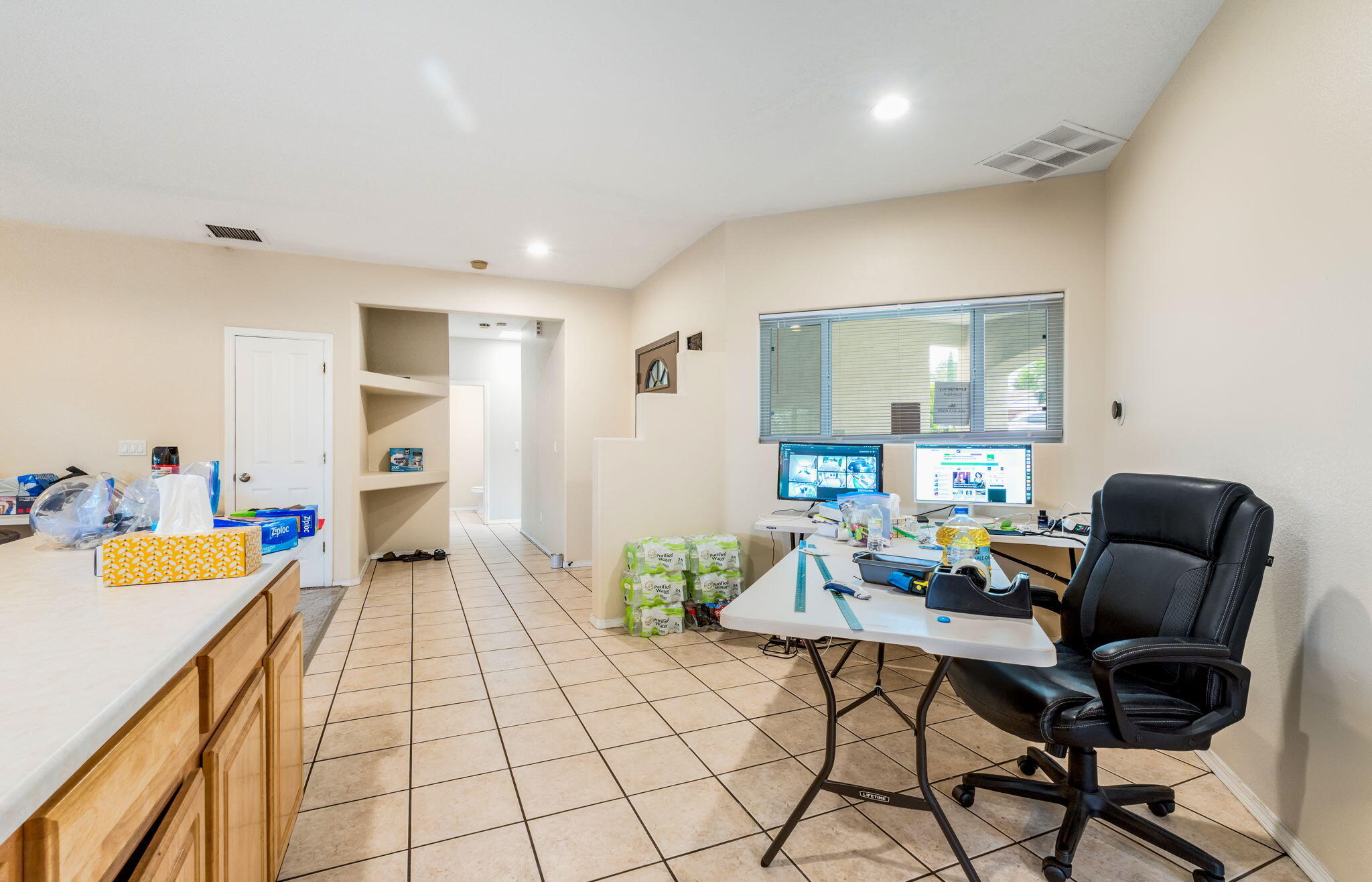 1221 Paisano Street NE