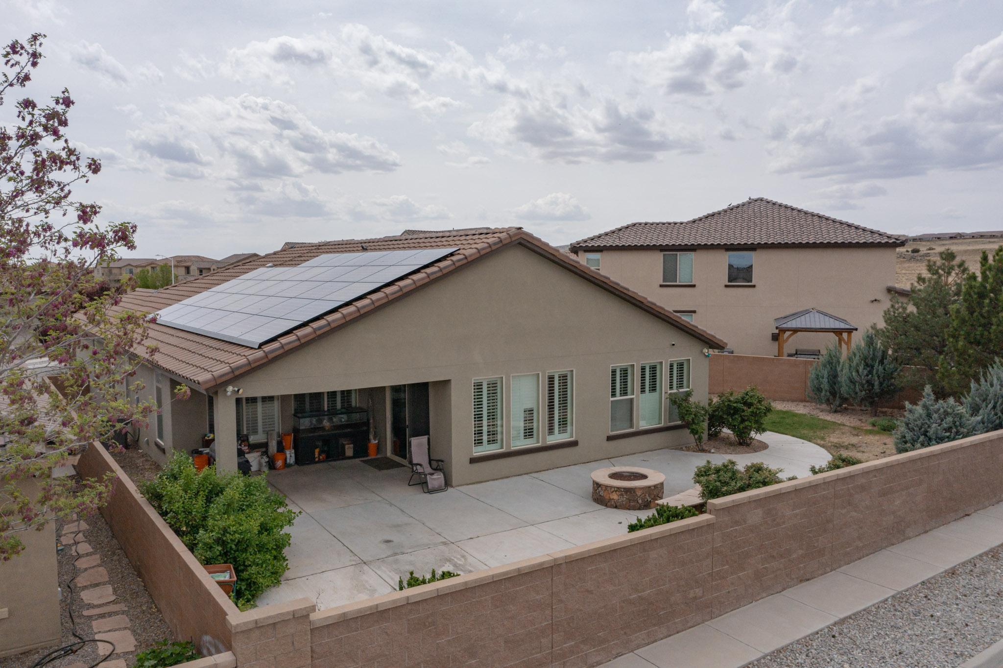 8752 Abierto Vista Circle NW