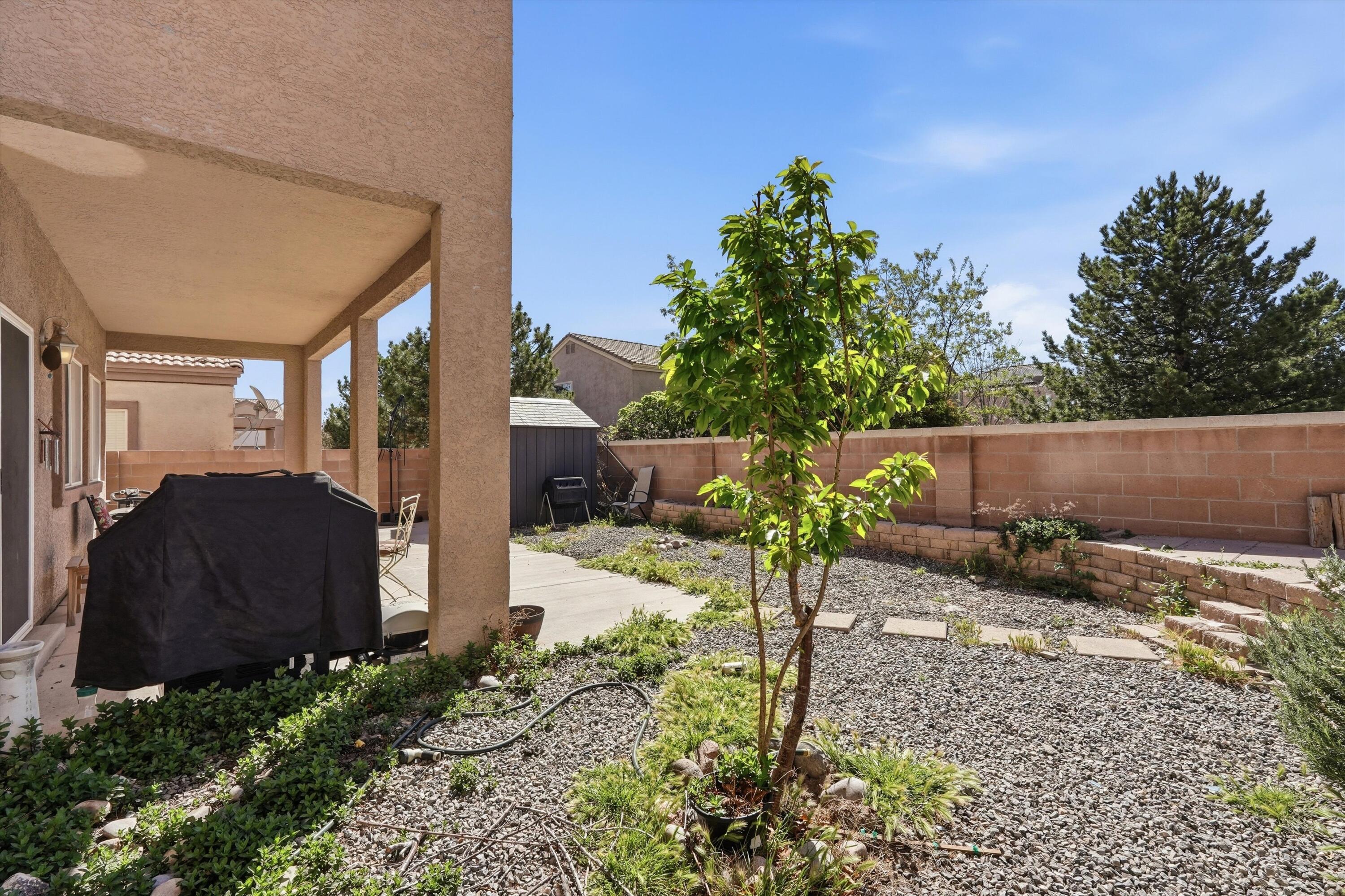 6928 Hawkwatch Road NW