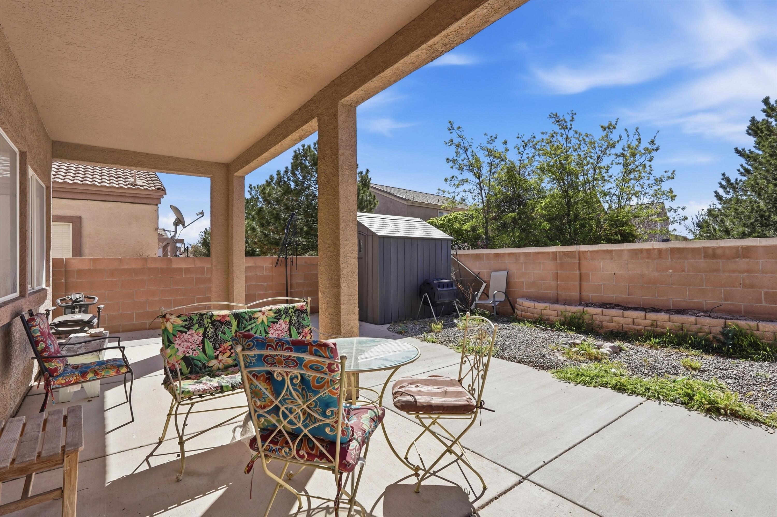 6928 Hawkwatch Road NW