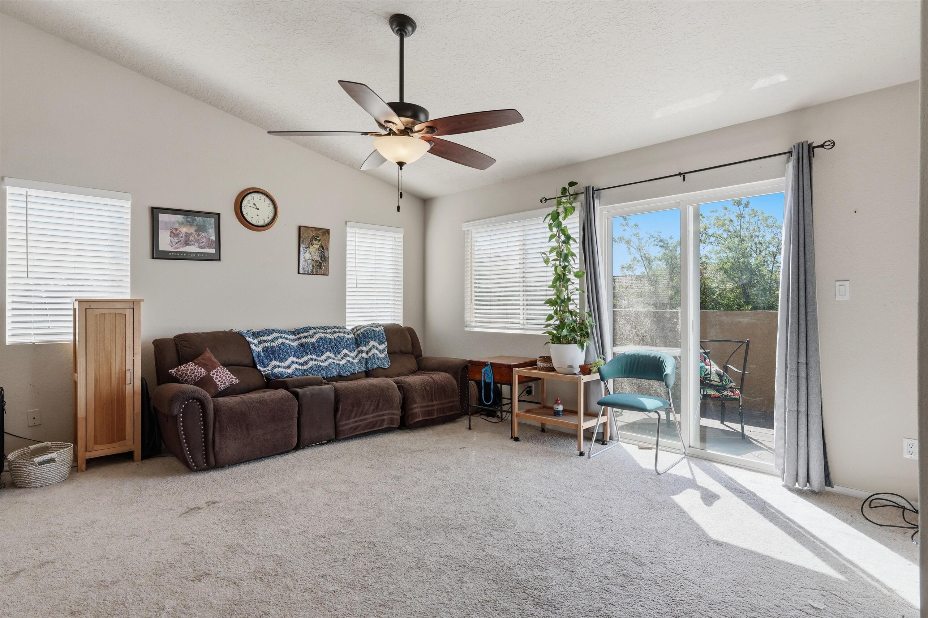 6928 Hawkwatch Road NW