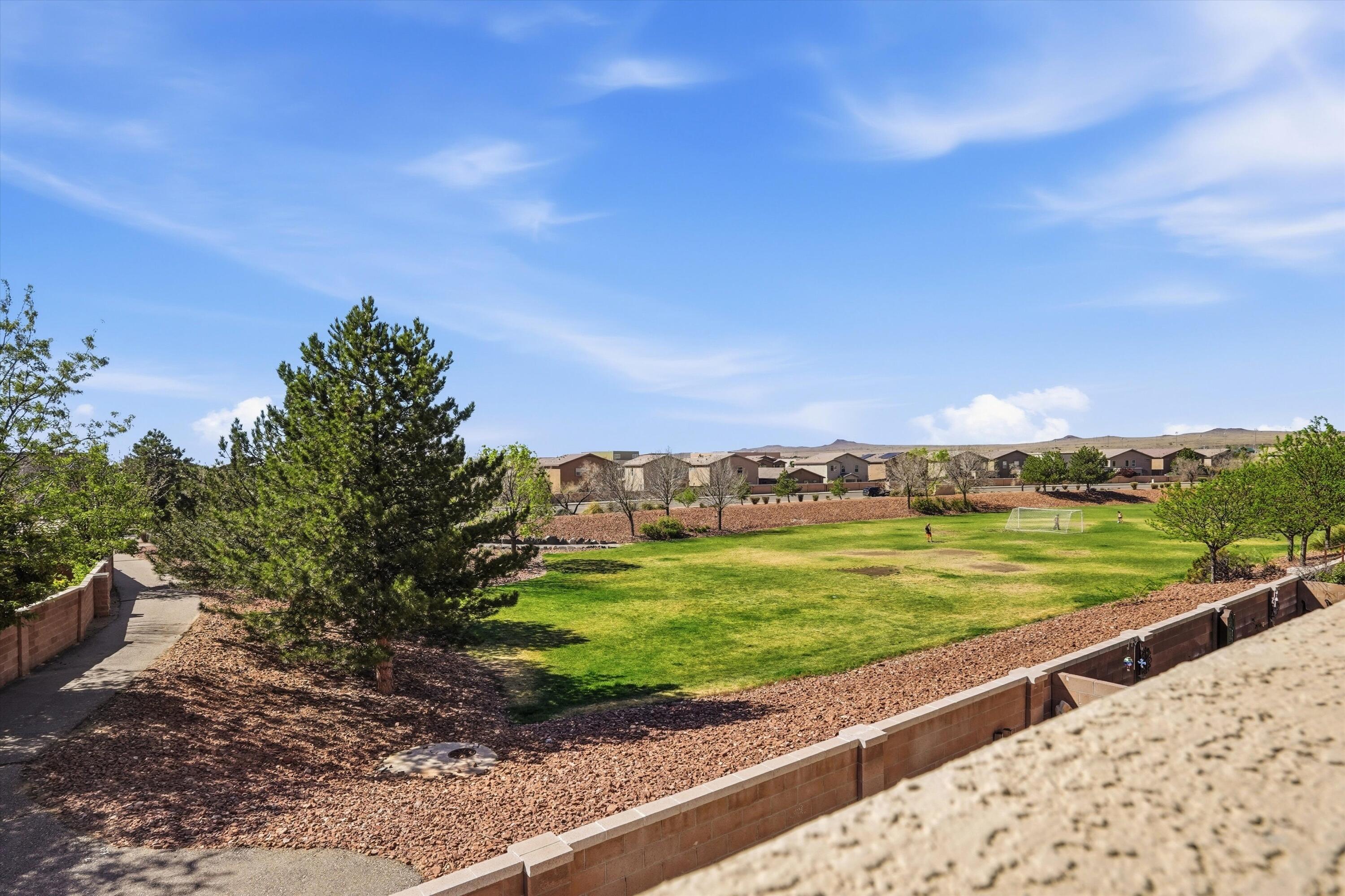 6928 Hawkwatch Road NW