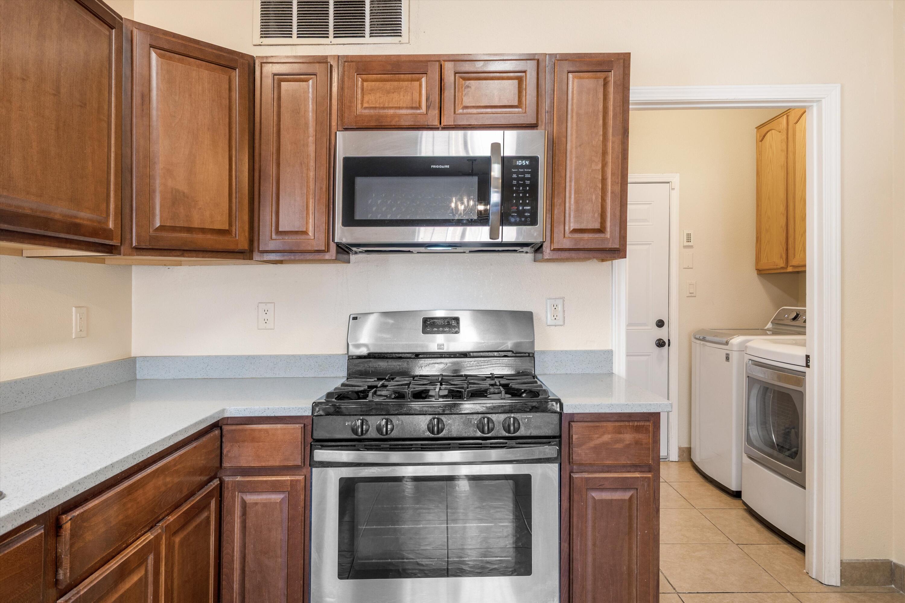 7315 Inwood Court NW