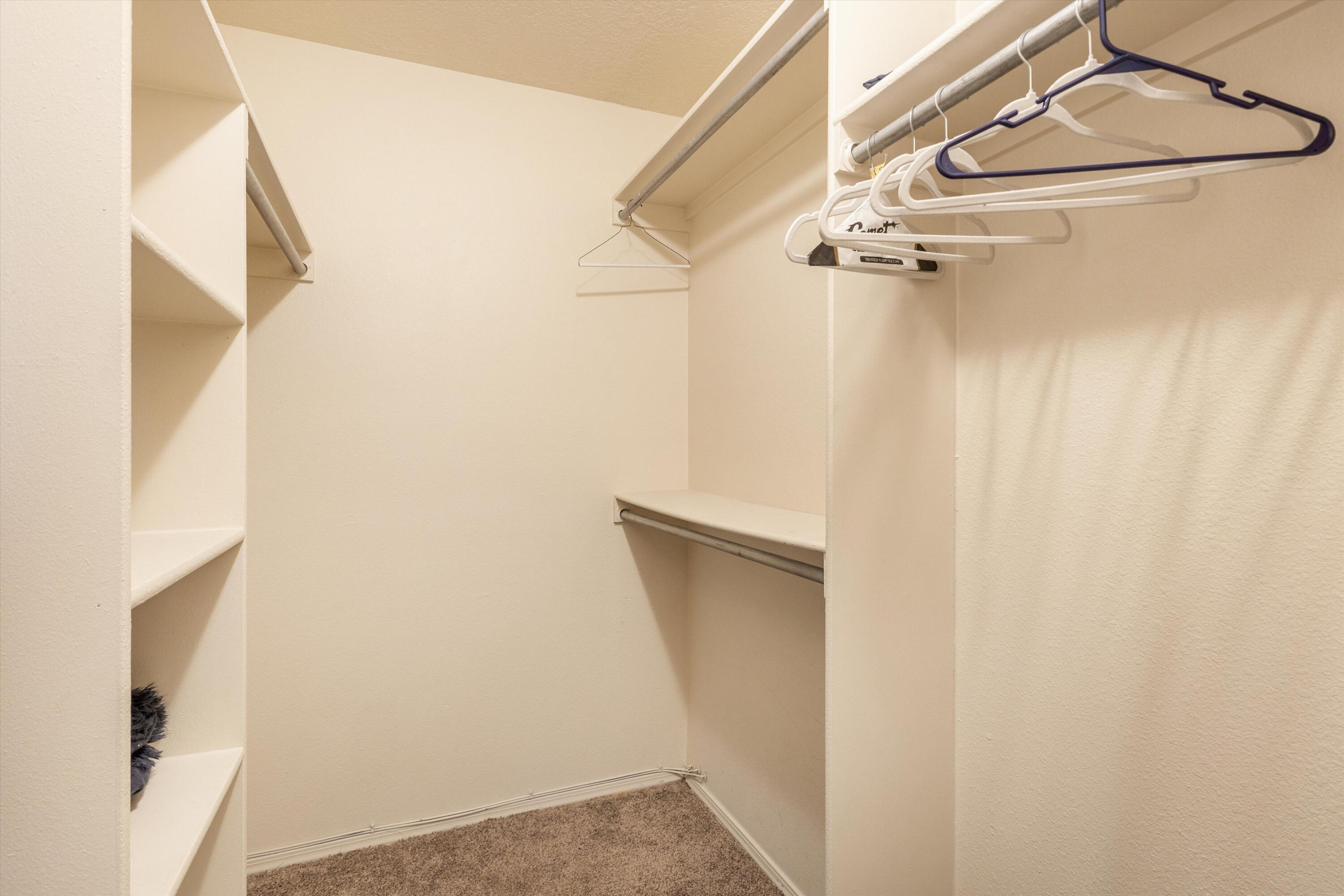 7315 Inwood Court NW