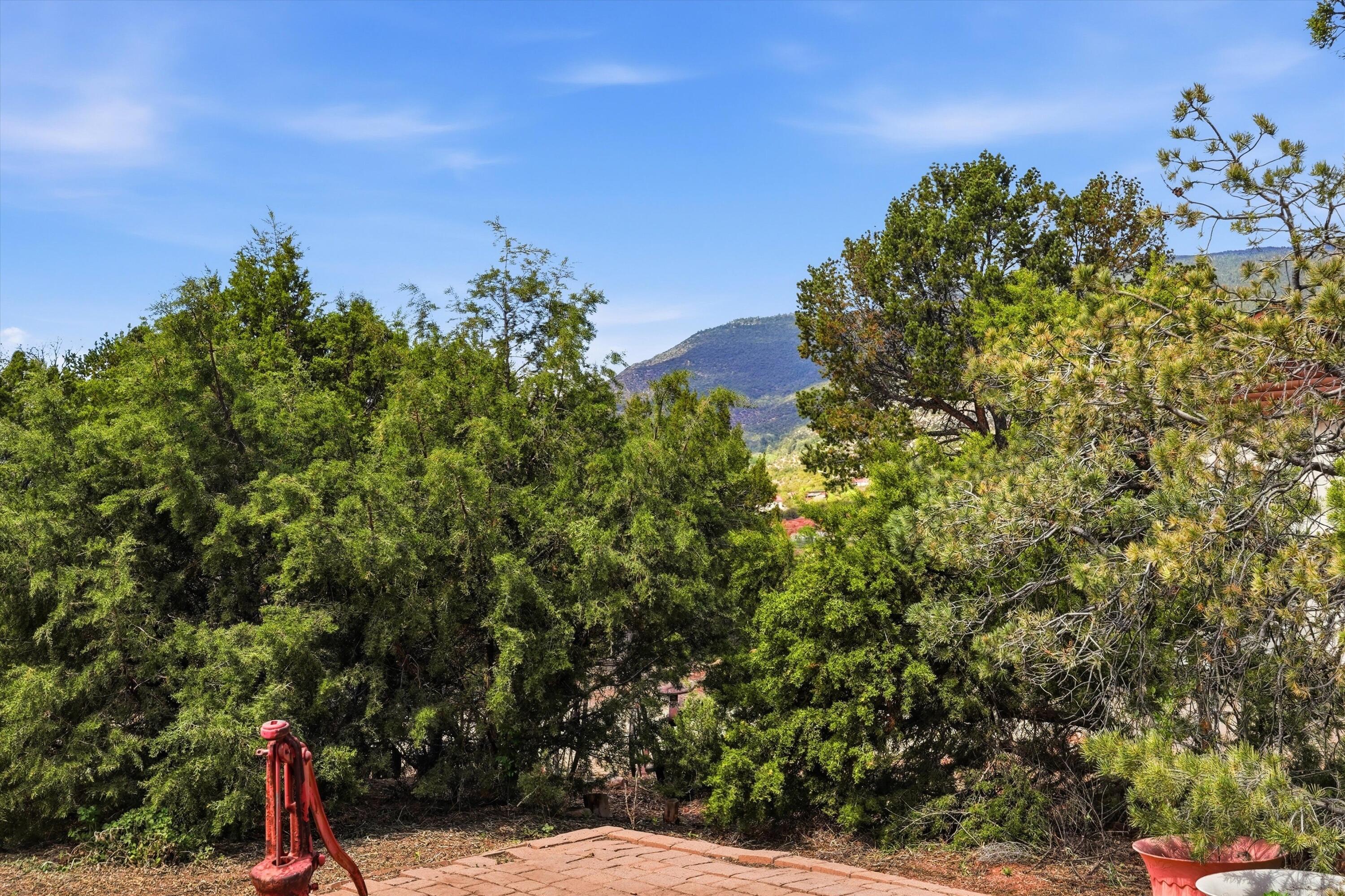 35 Calle Conejo Road