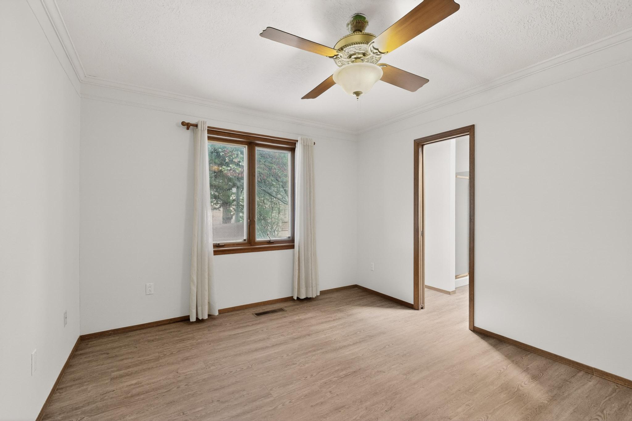 12105 San Rafael Avenue NE