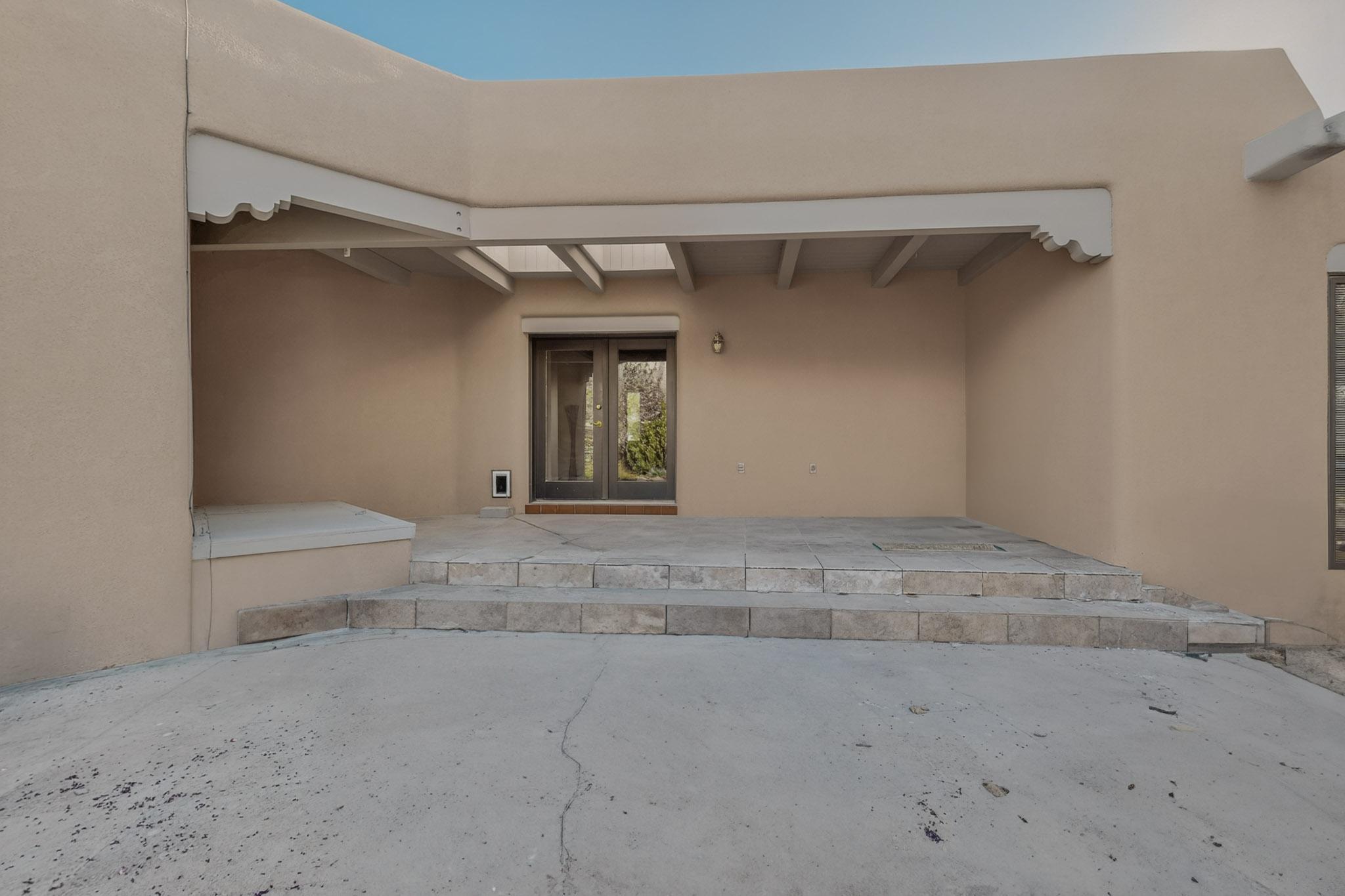 12105 San Rafael Avenue NE