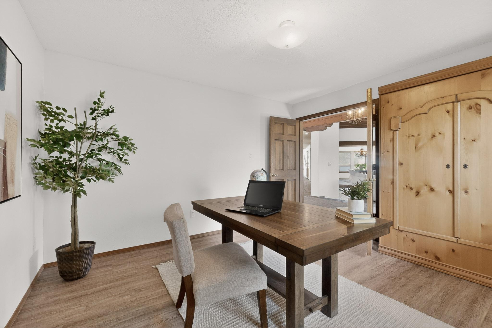 12105 San Rafael Avenue NE