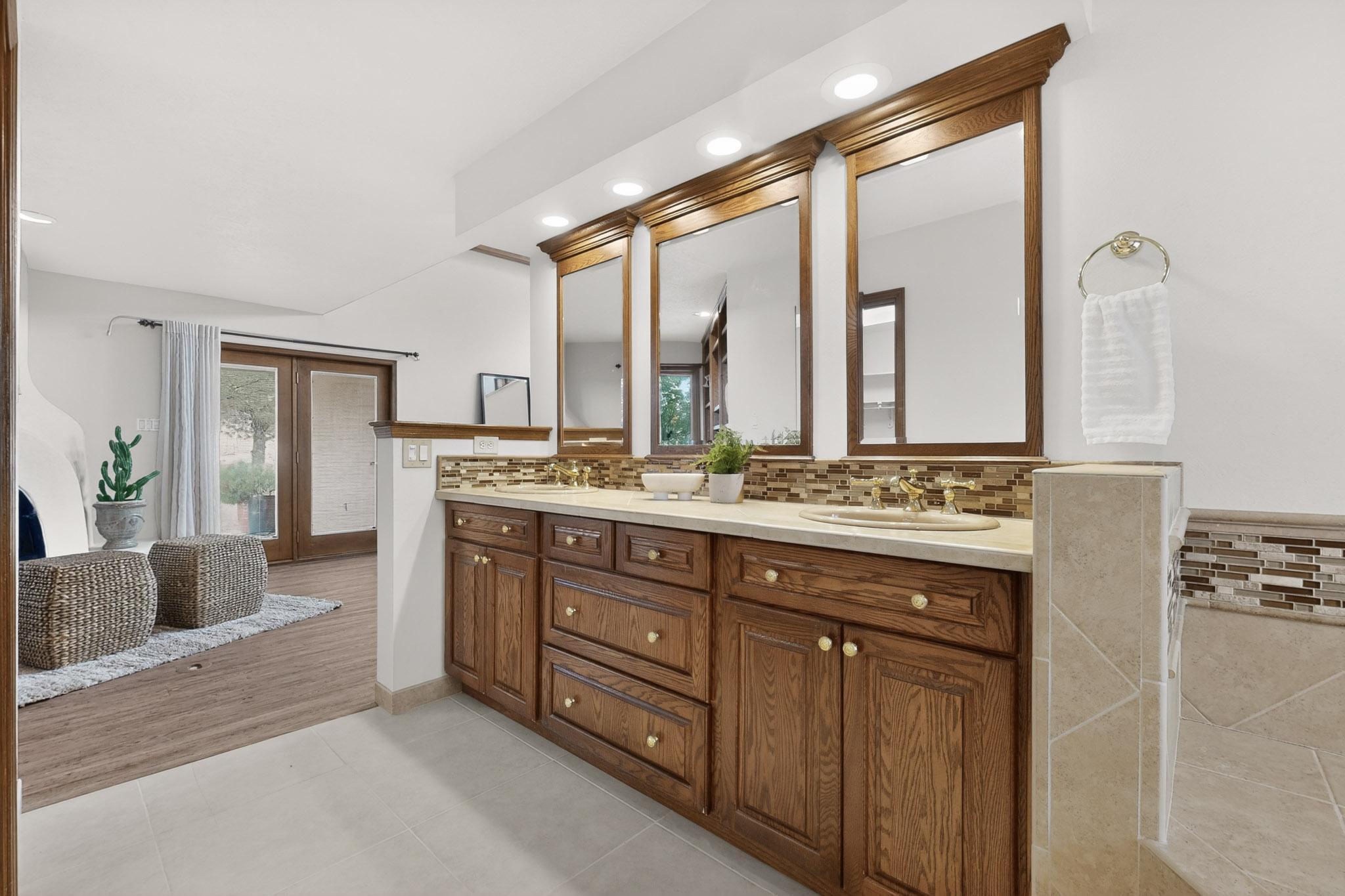 12105 San Rafael Avenue NE