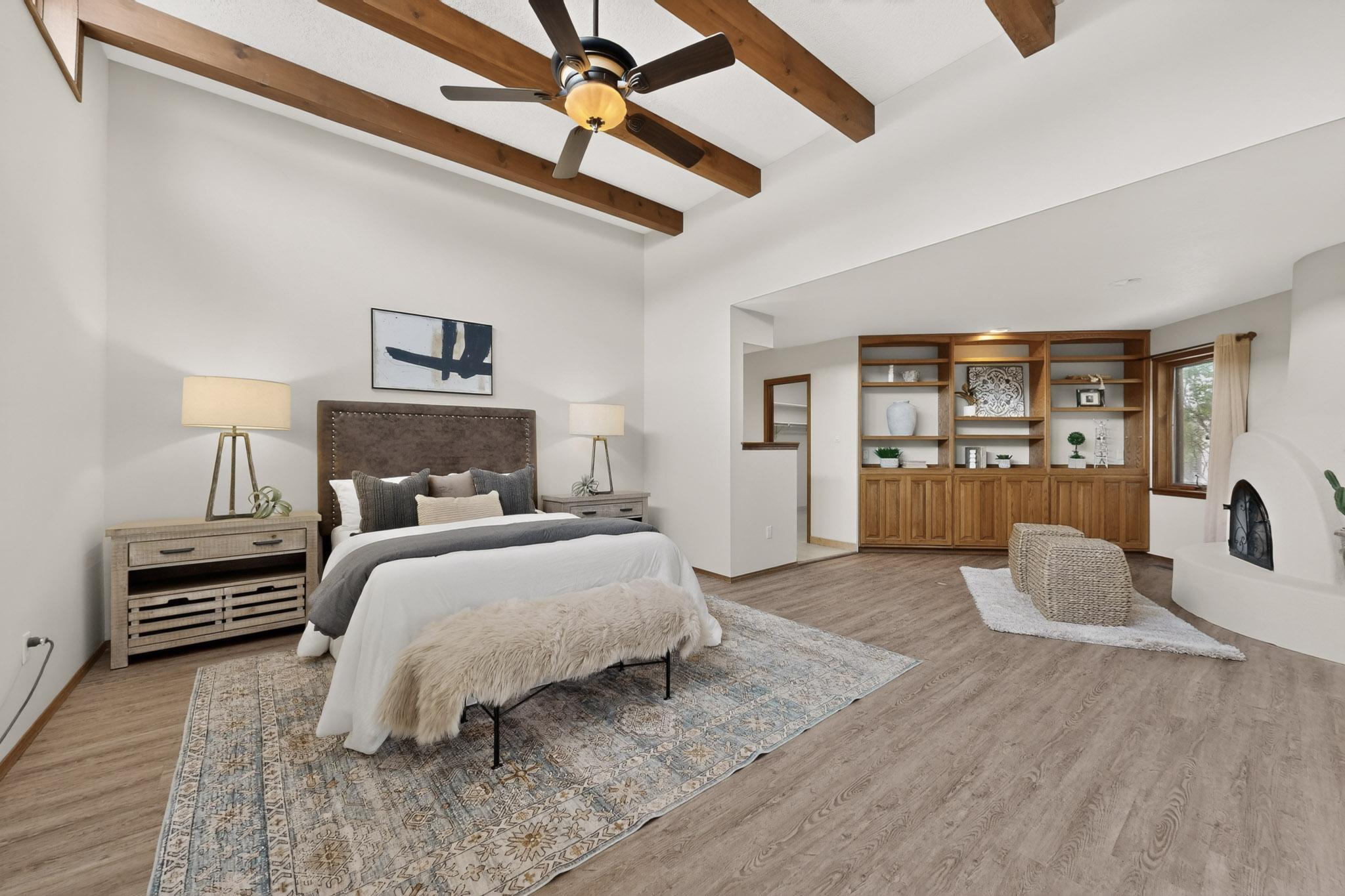 12105 San Rafael Avenue NE