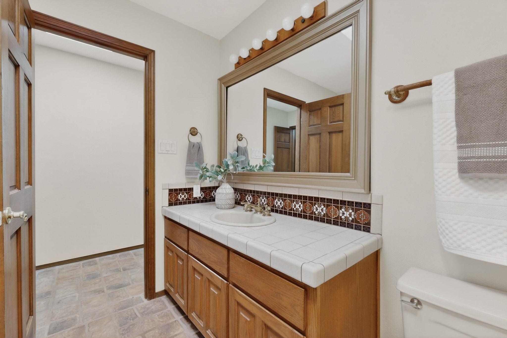 12105 San Rafael Avenue NE