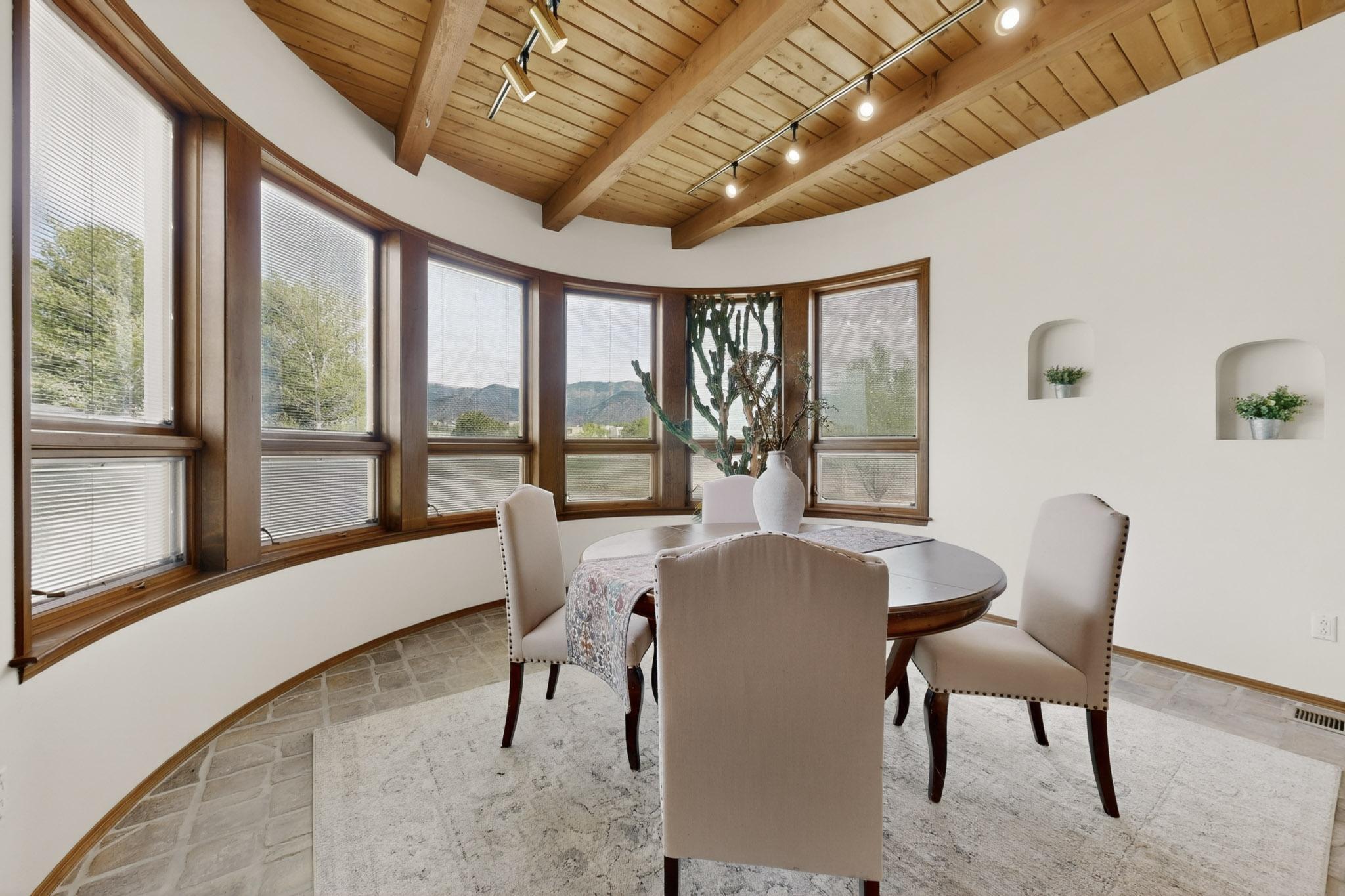 12105 San Rafael Avenue NE