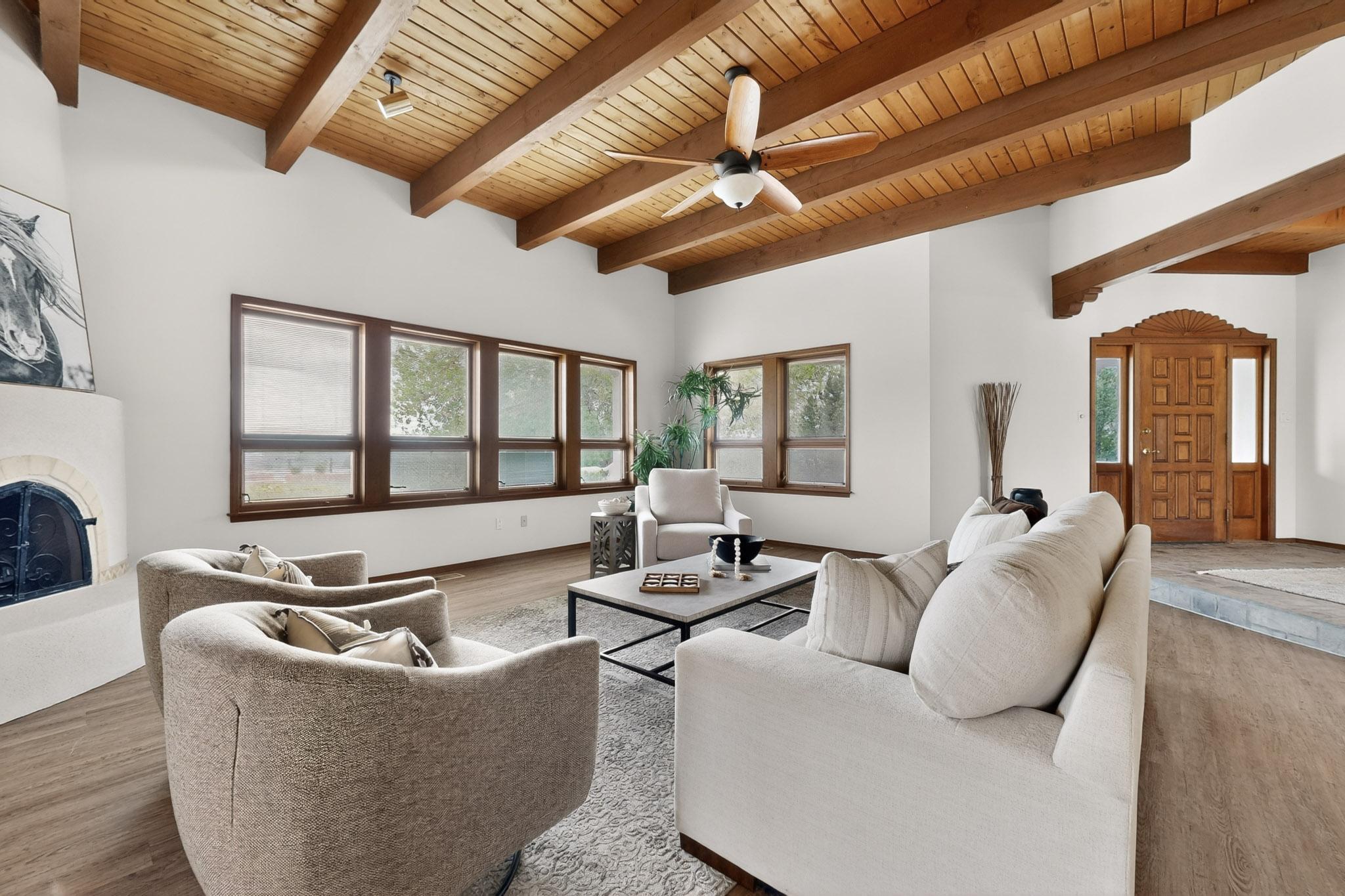 12105 San Rafael Avenue NE