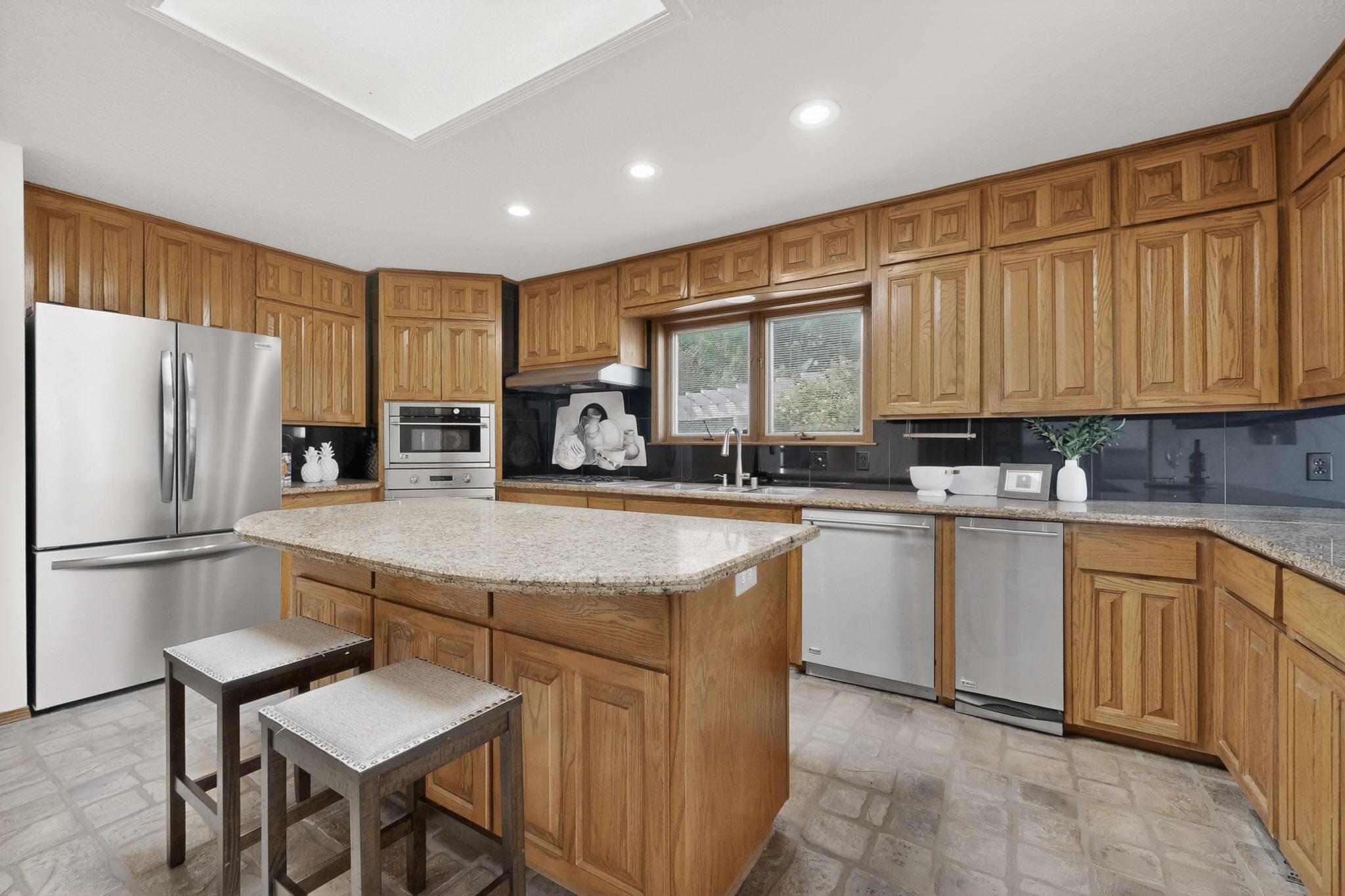 12105 San Rafael Avenue NE