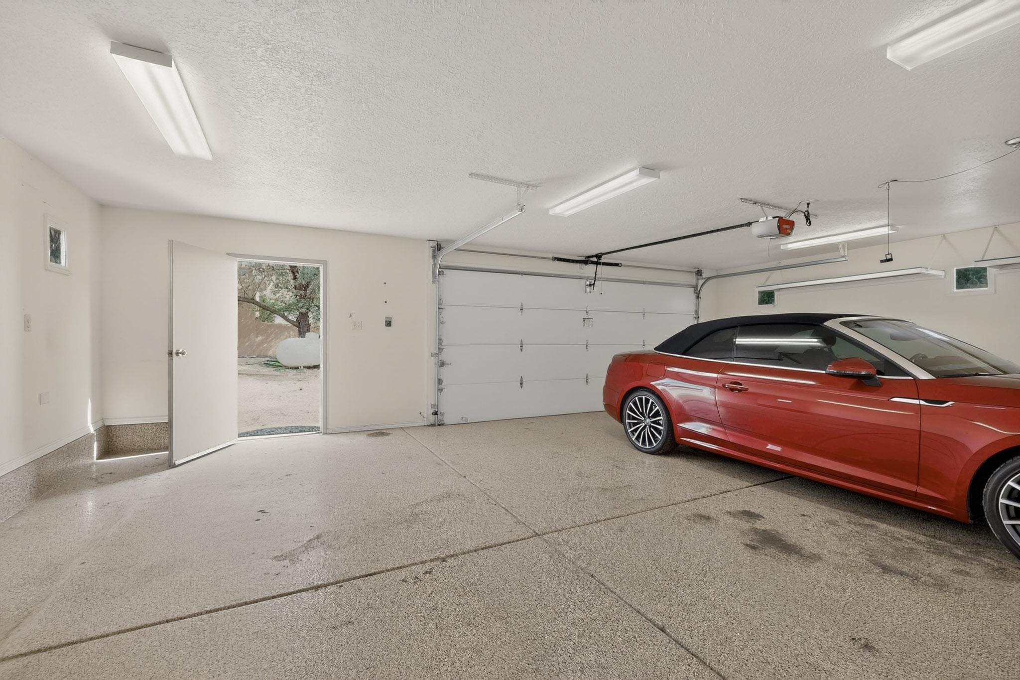 12105 San Rafael Avenue NE