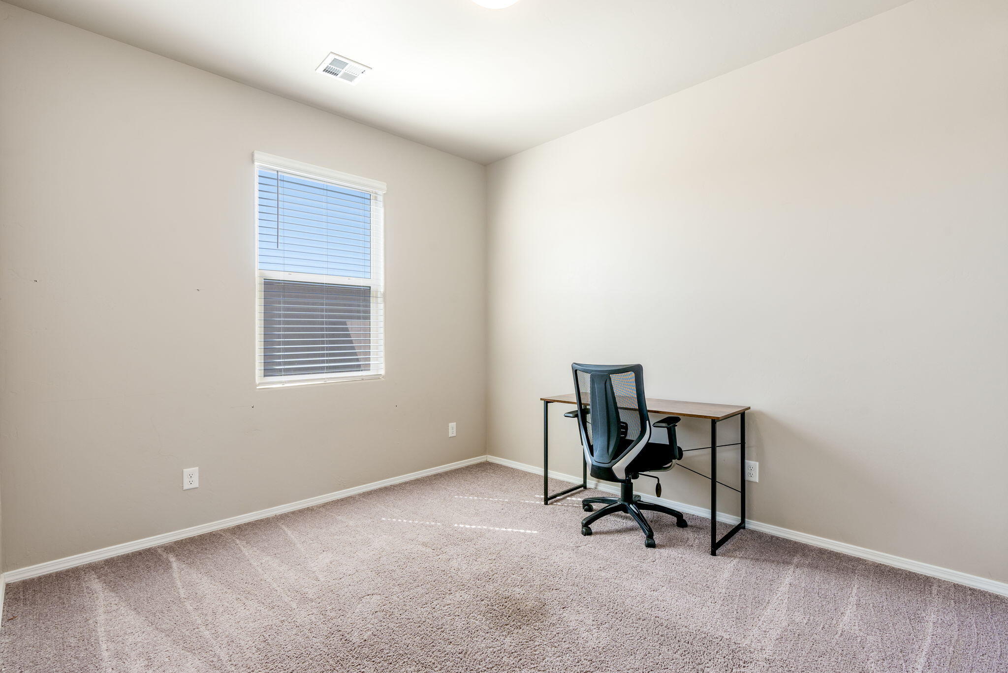 2313 Melon Ridge Loop NE