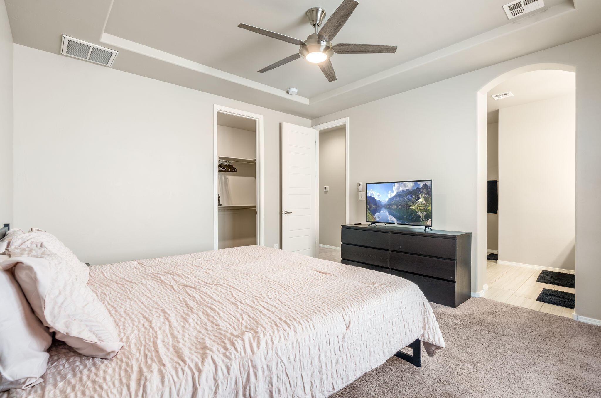 2313 Melon Ridge Loop NE