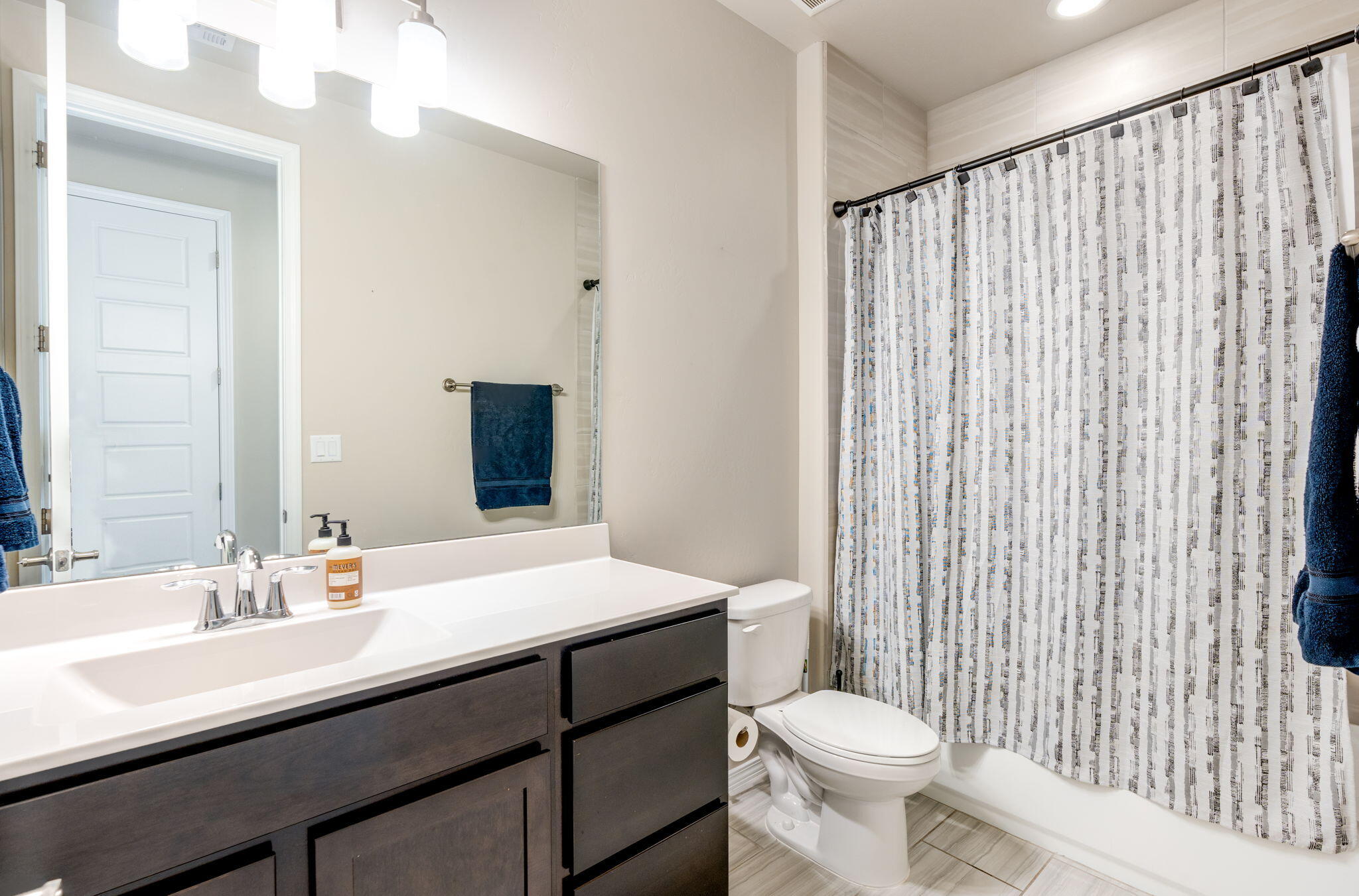 2313 Melon Ridge Loop NE