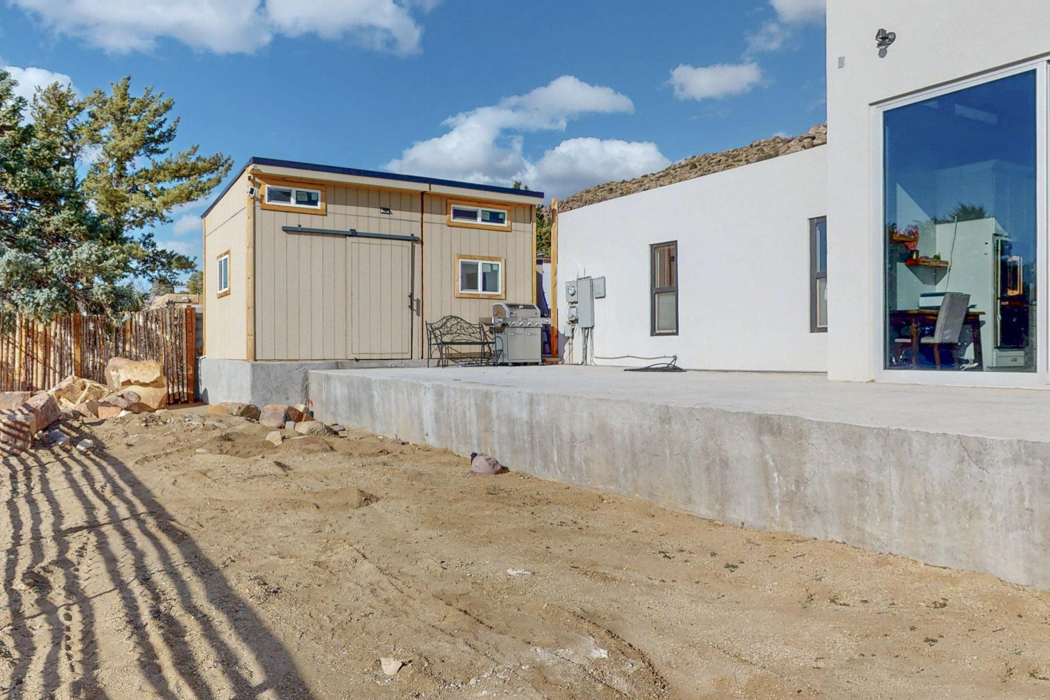 3105 Camino De La Sierra Lane NE