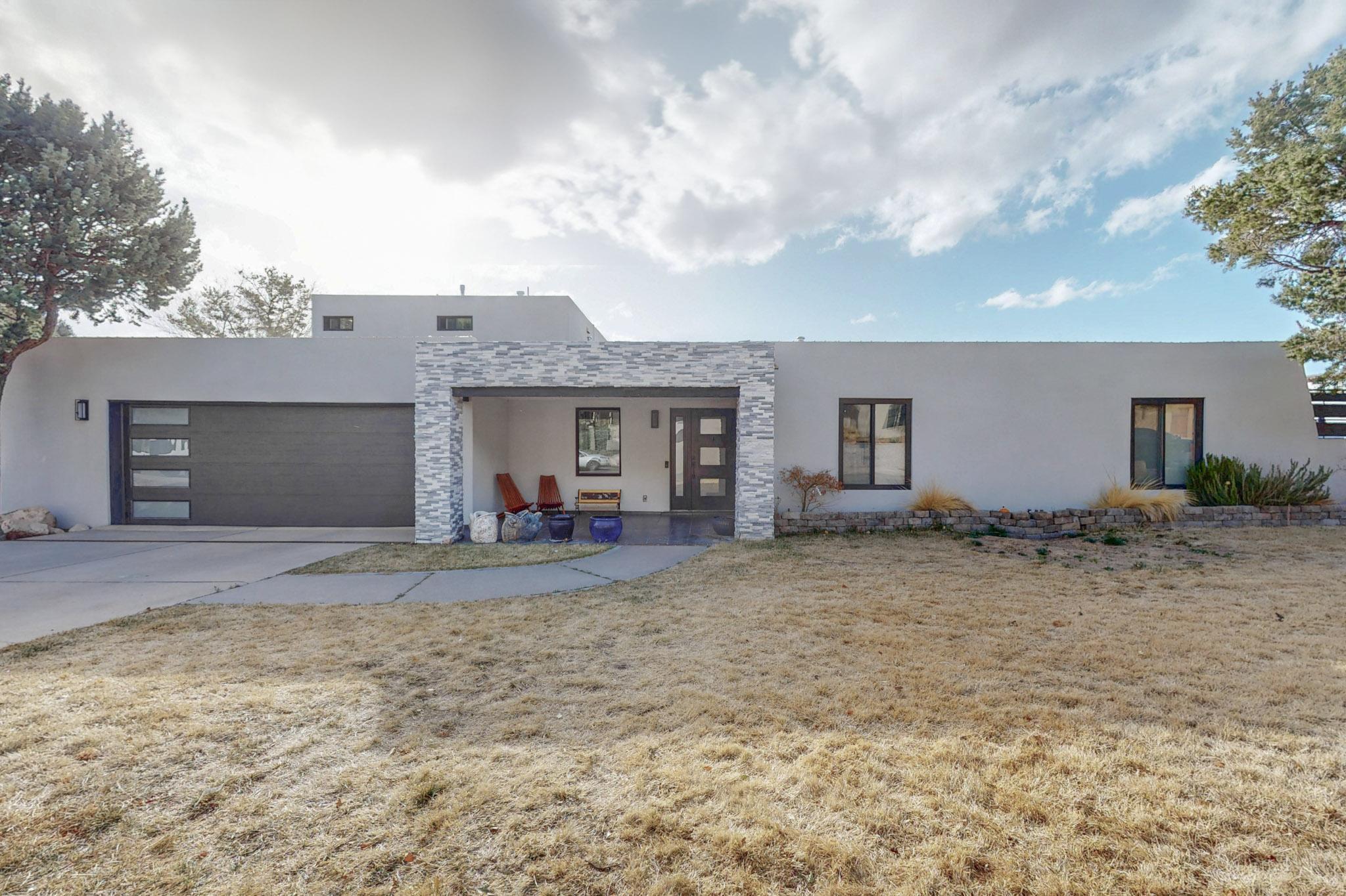 3105 Camino De La Sierra Lane NE