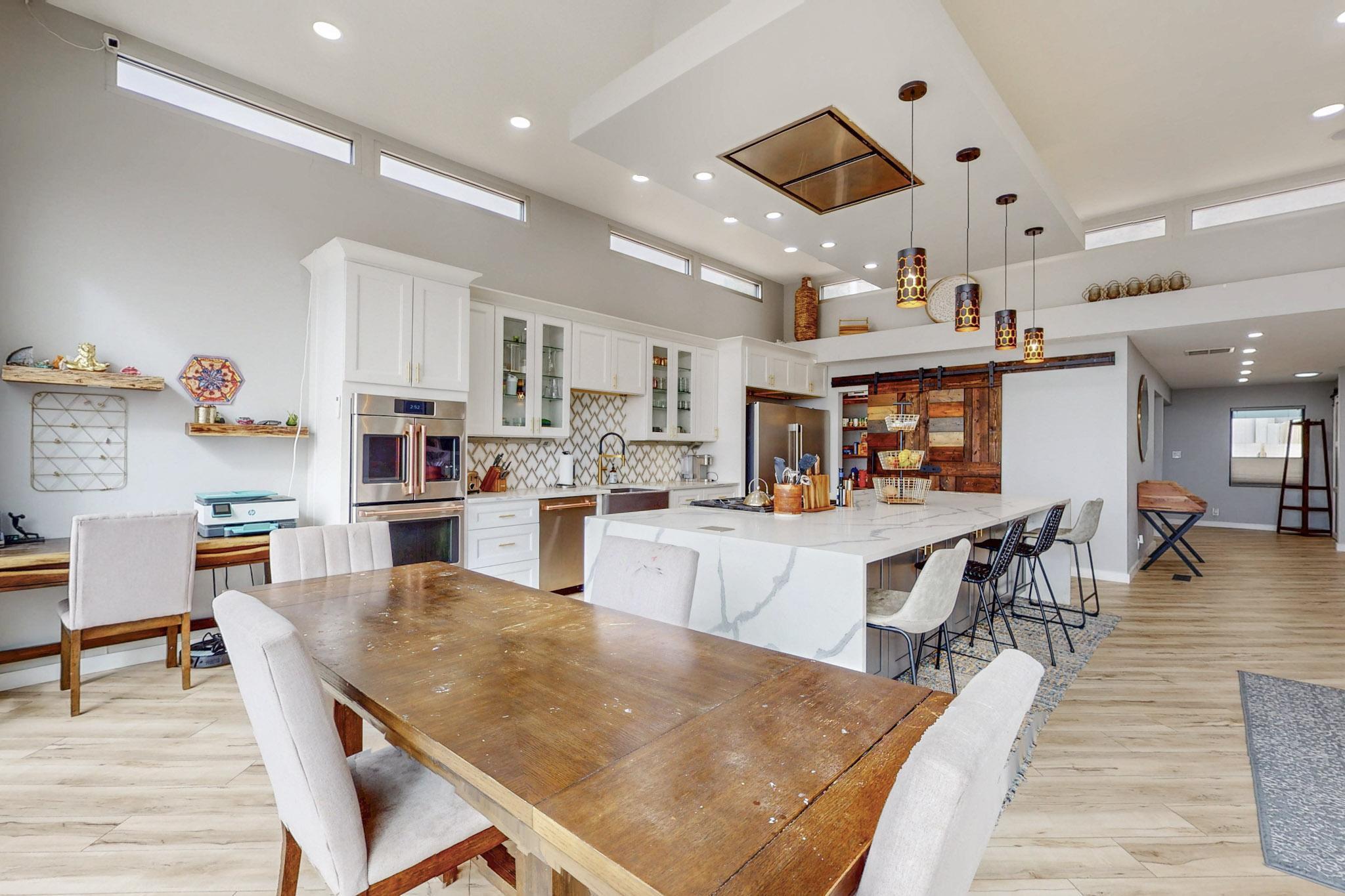 3105 Camino De La Sierra Lane NE