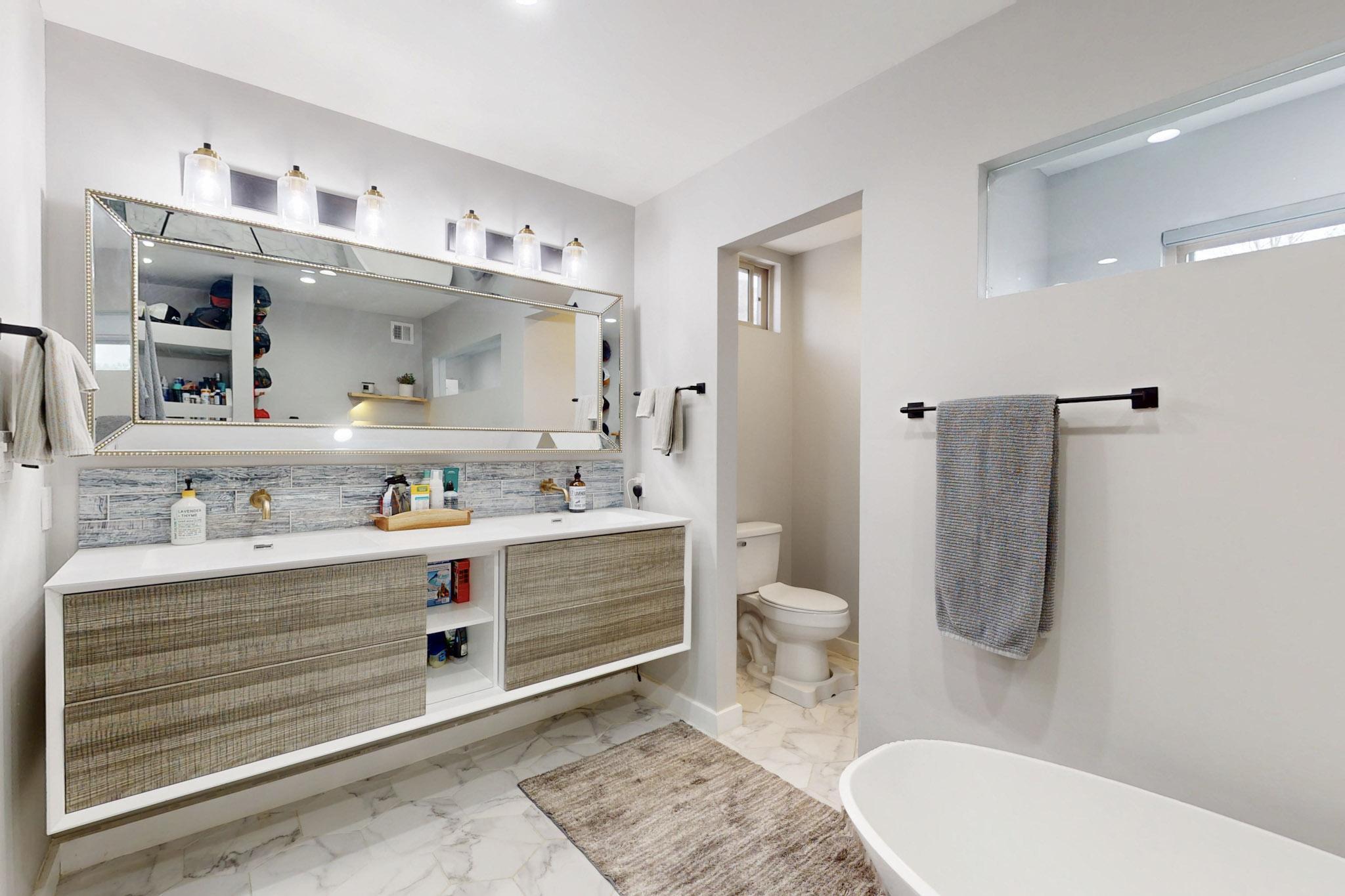 3105 Camino De La Sierra Lane NE