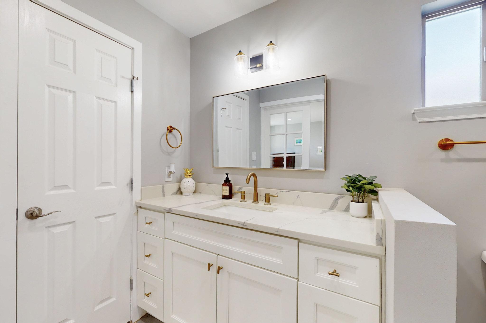 3105 Camino De La Sierra Lane NE