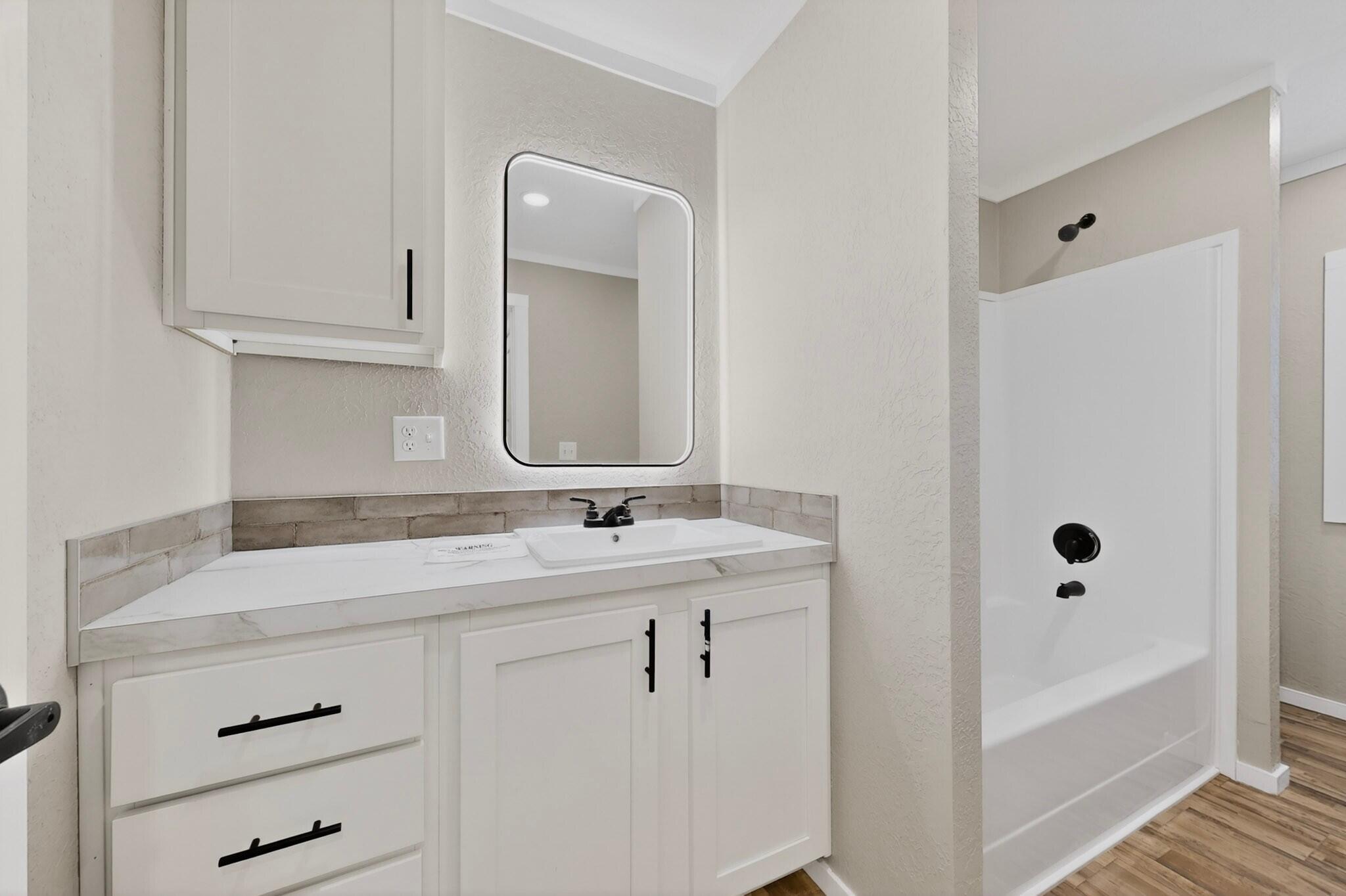 6632 San Luis Obispo Avenue NE