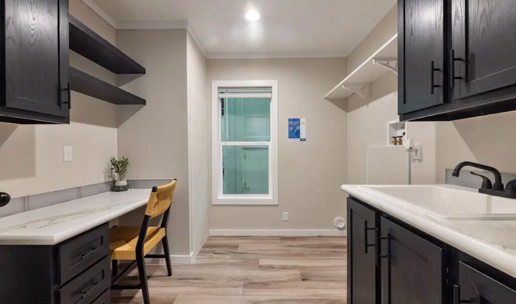 6632 San Luis Obispo Avenue NE