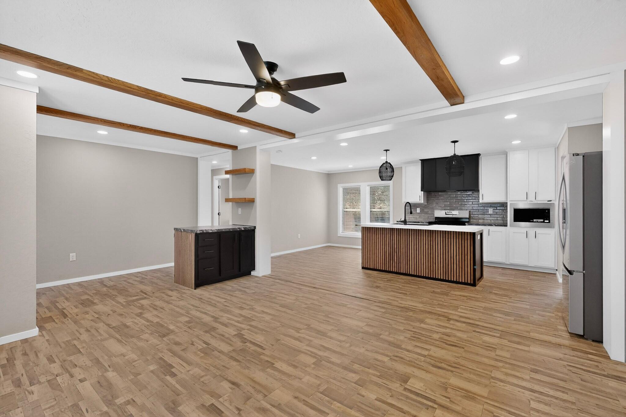 6632 San Luis Obispo Avenue NE