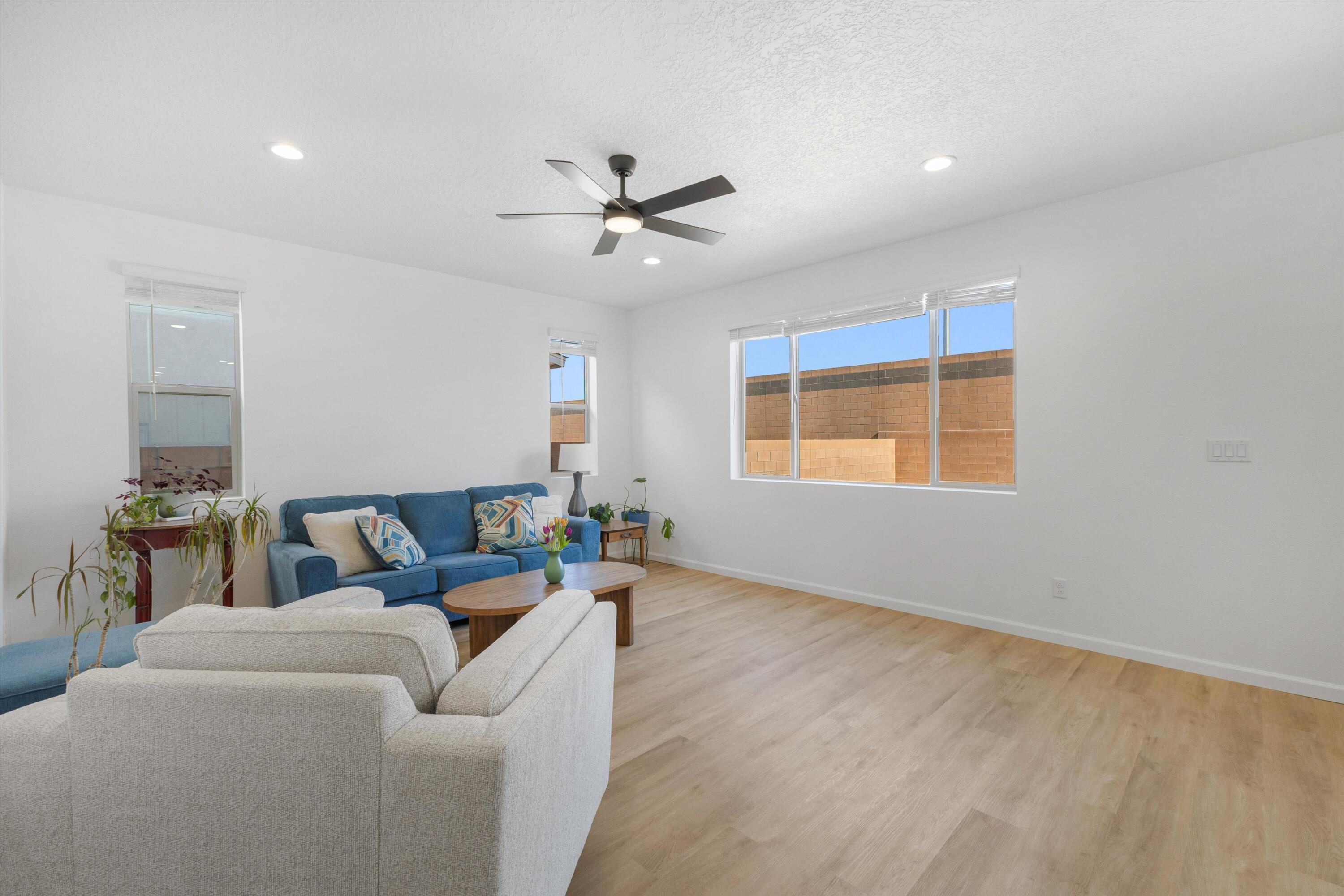 2541 Seaforth Circle