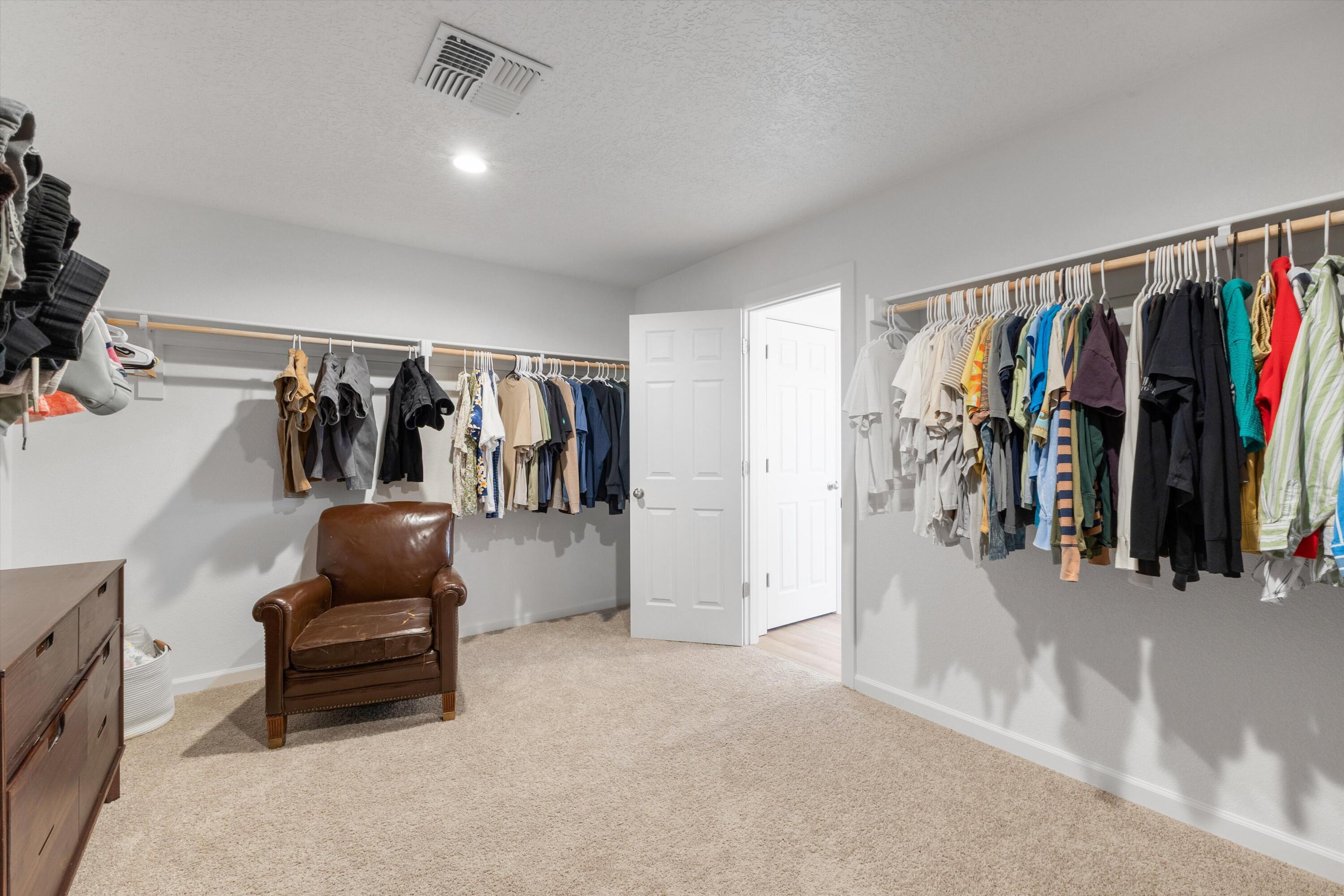 2541 Seaforth Circle