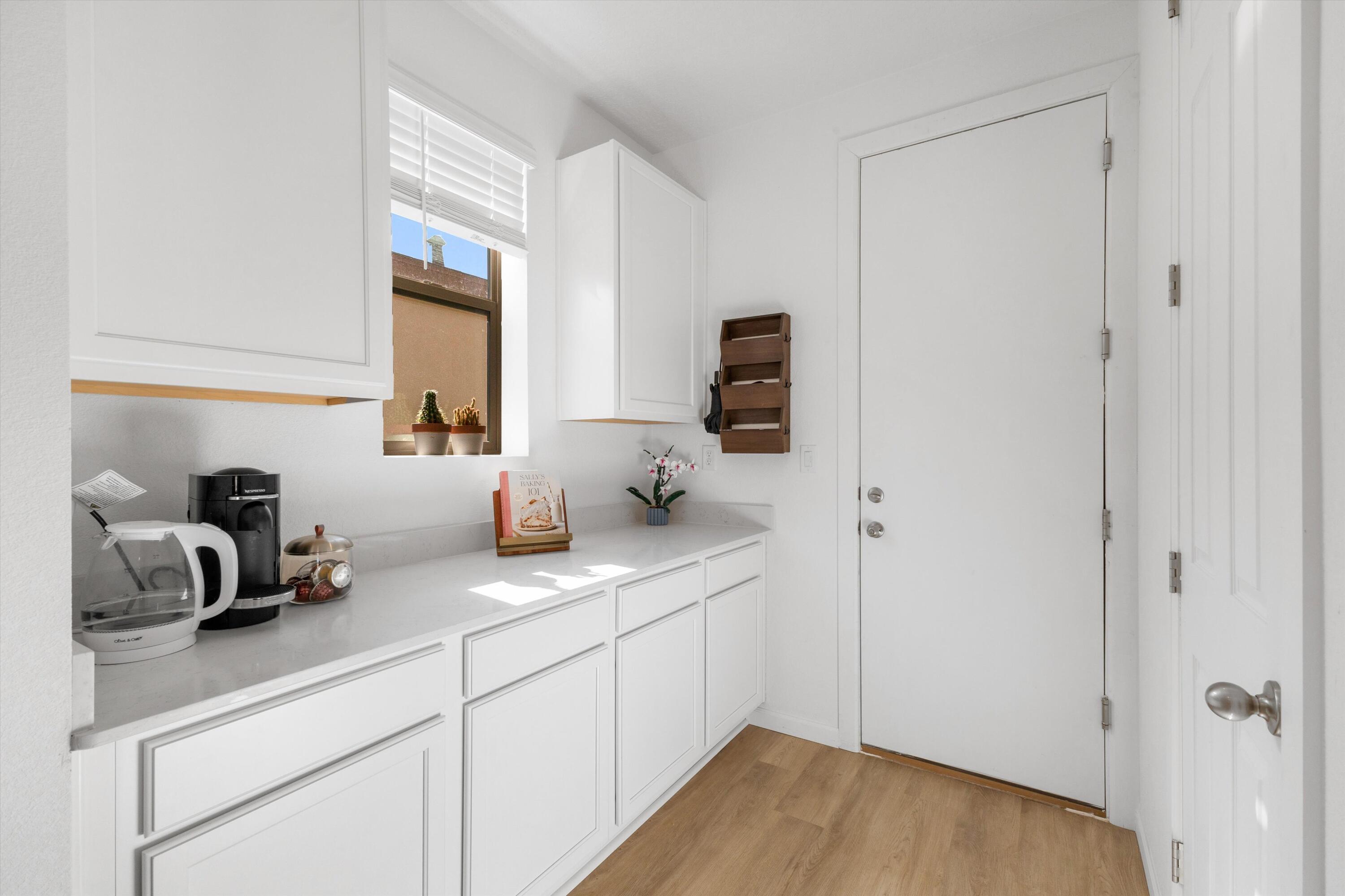 2541 Seaforth Circle