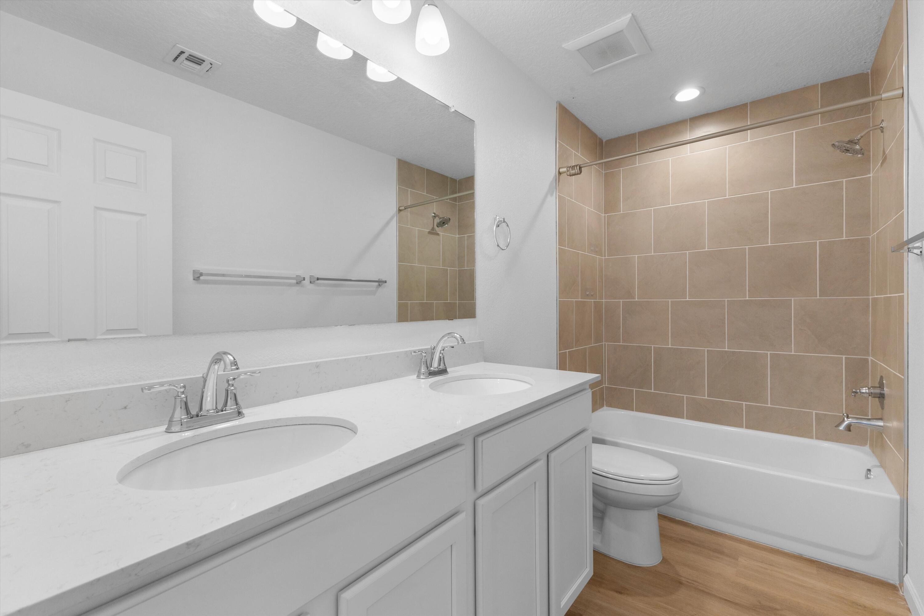 2541 Seaforth Circle