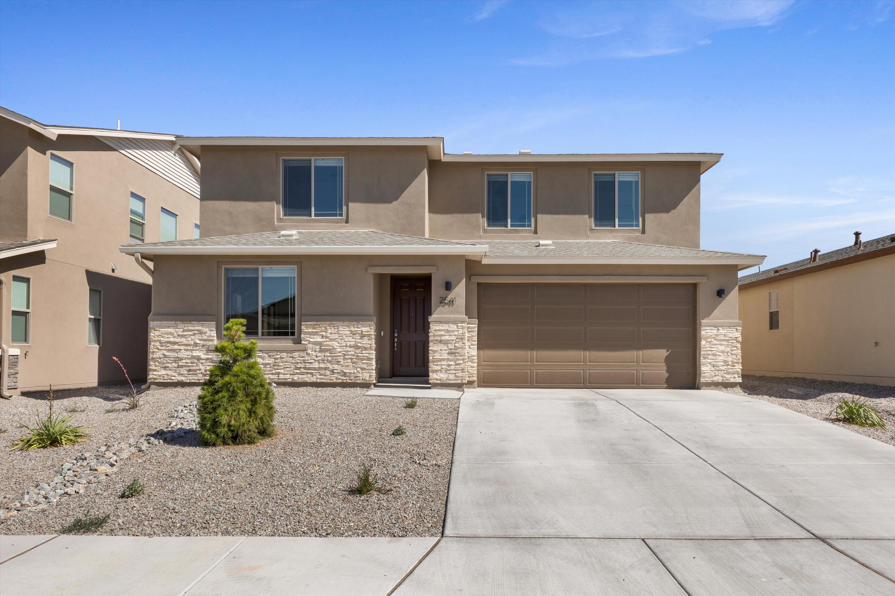 2541 Seaforth Circle