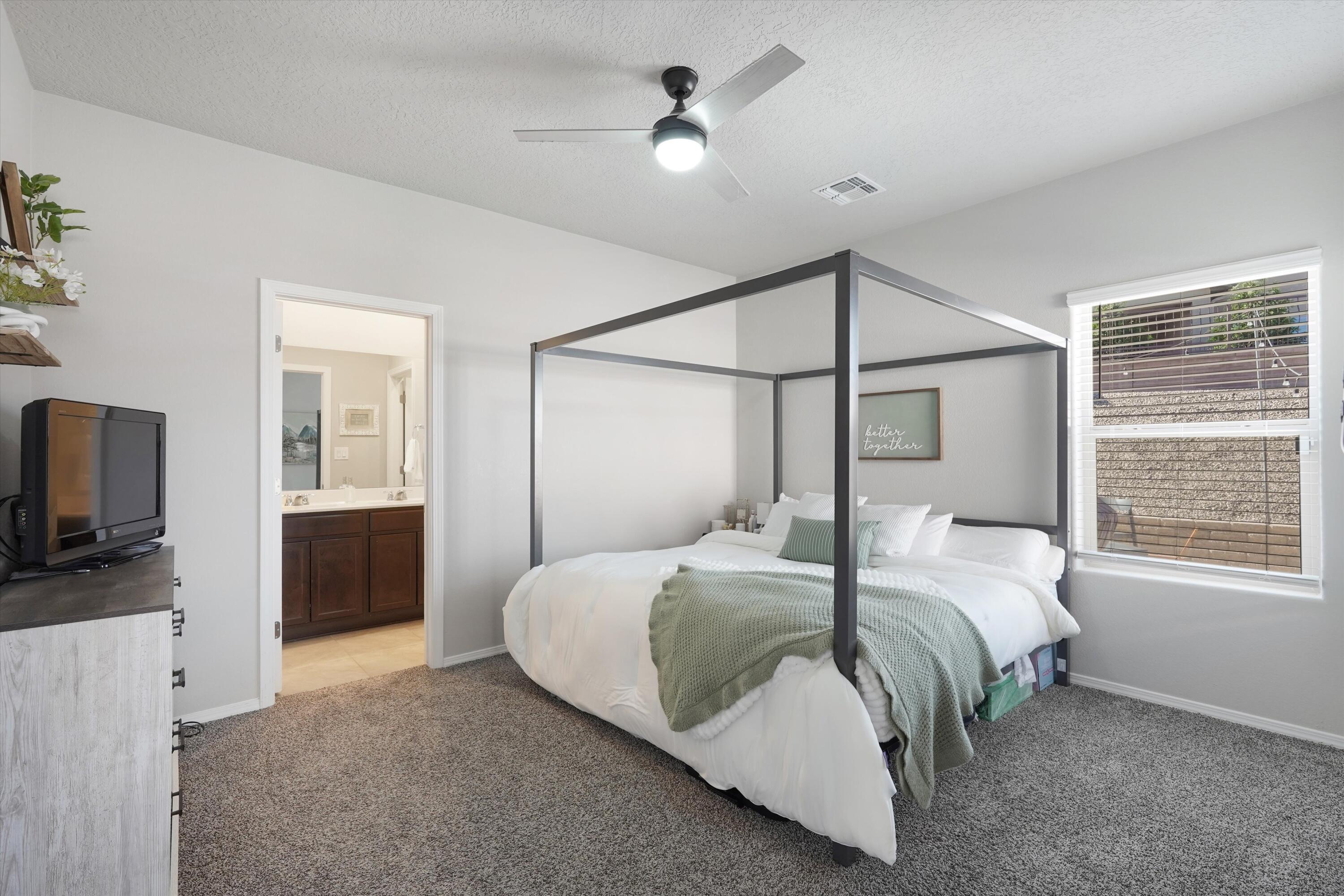 1536 Tierra Verde Loop NW