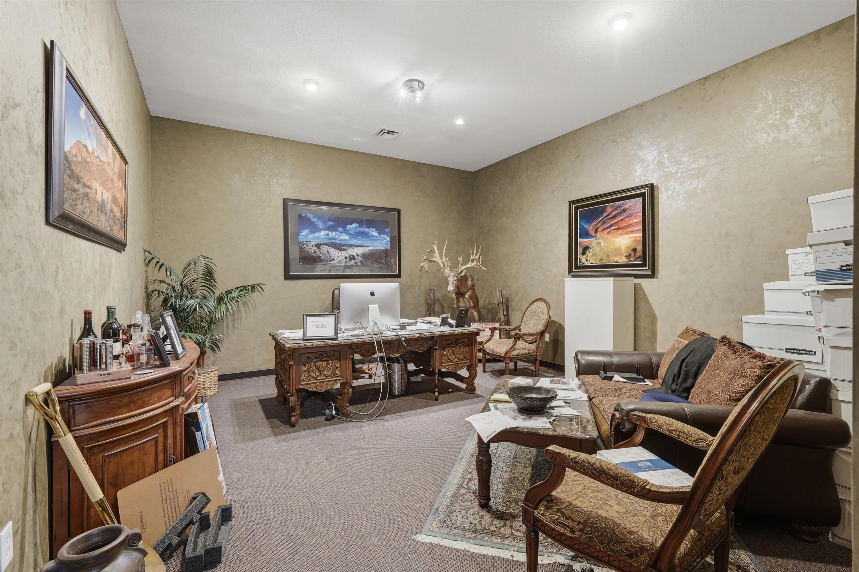4020 Vassar Drive NE