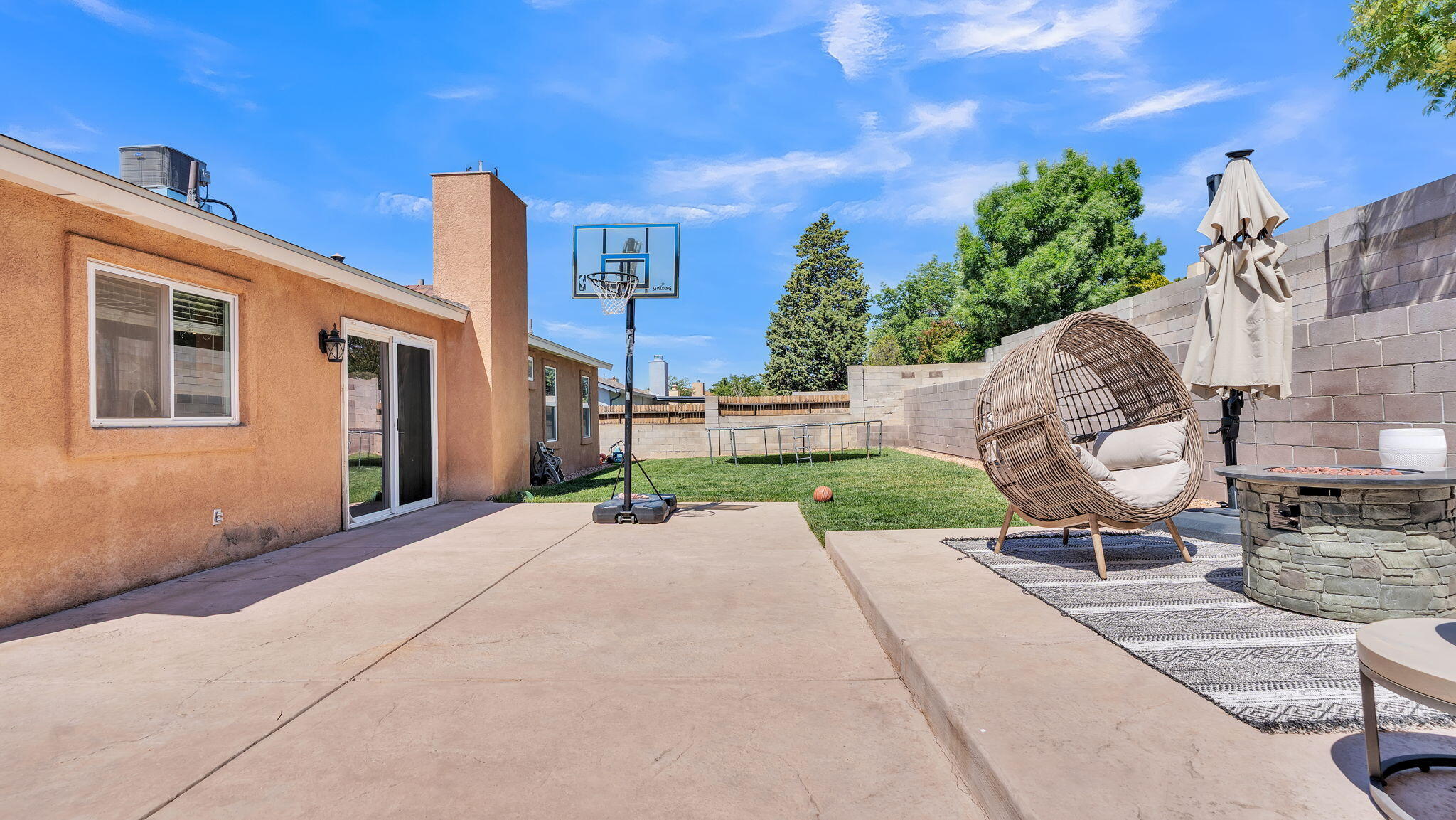8217 Tina Drive NE