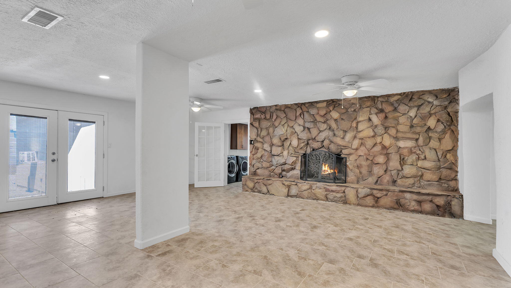 3102 Rosendo Garcia Road SW