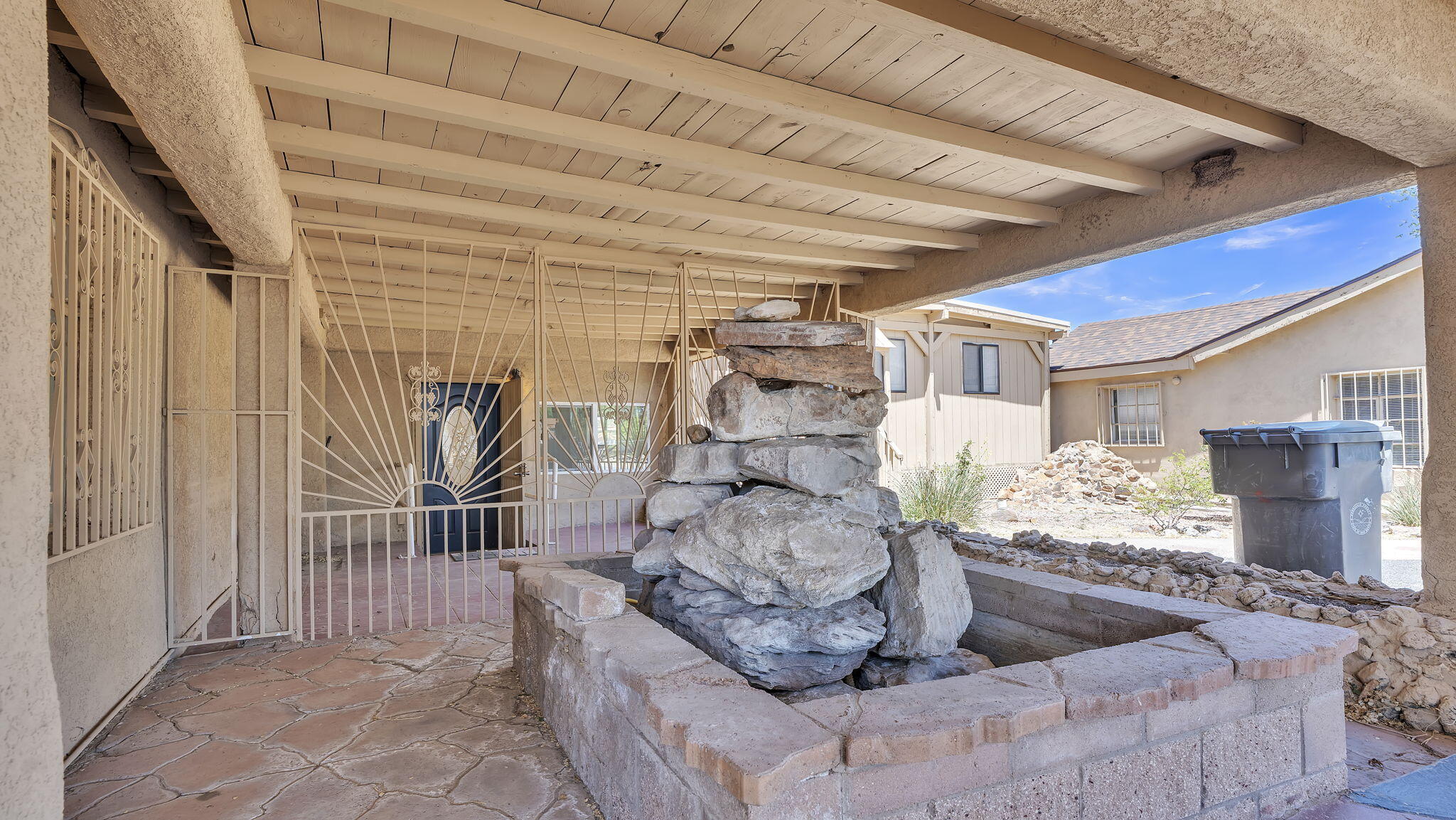 3102 Rosendo Garcia Road SW