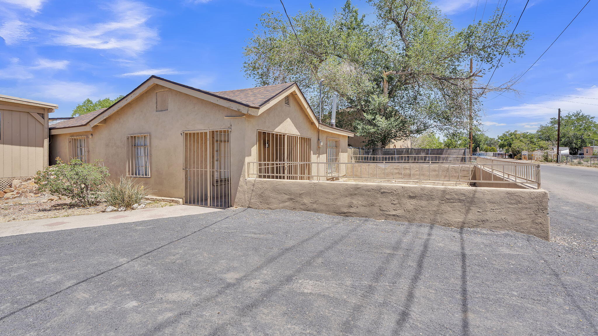 3102 Rosendo Garcia Road SW