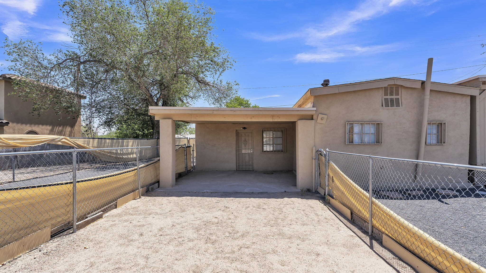 3102 Rosendo Garcia Road SW