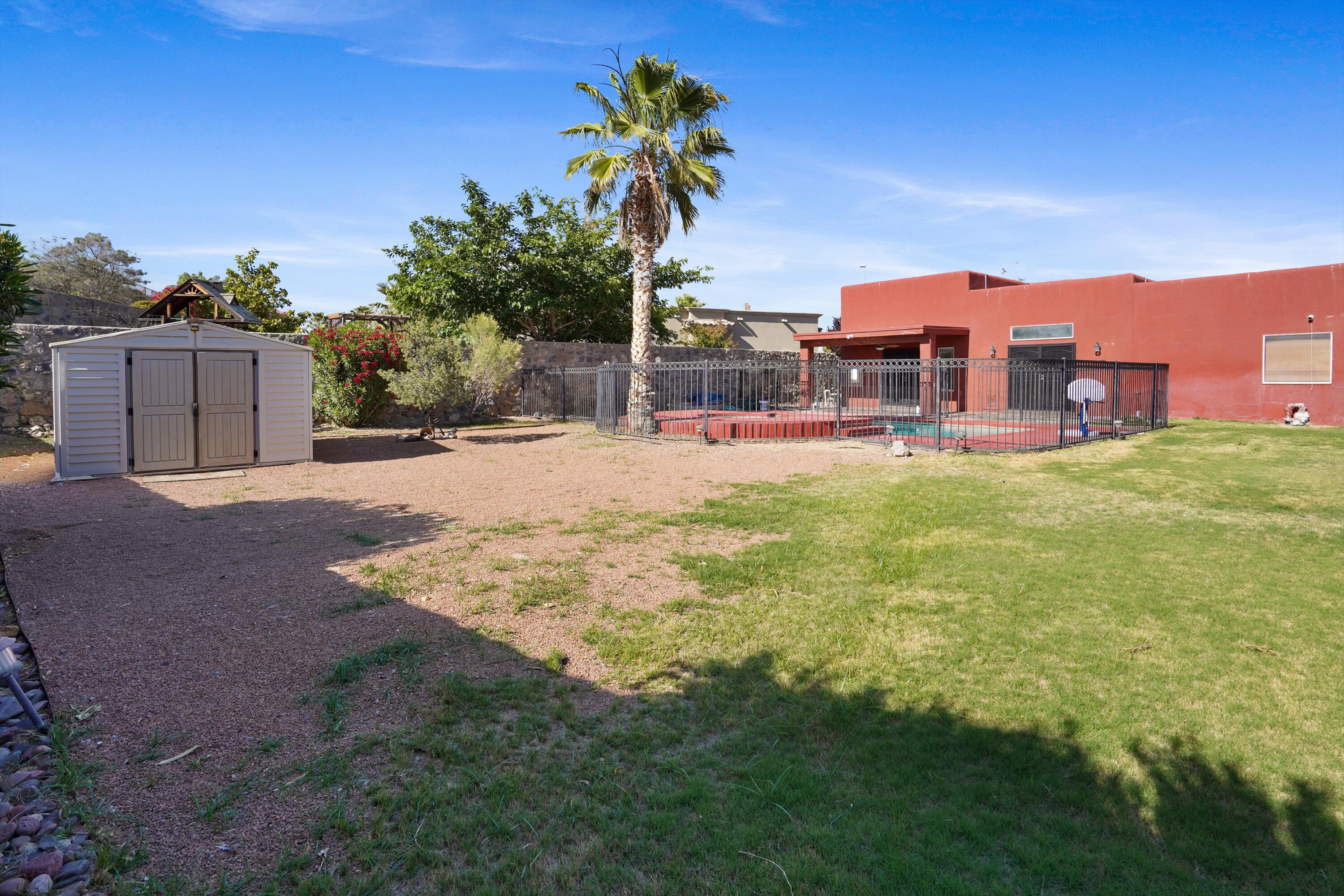 2205 Sun Chaser Place
