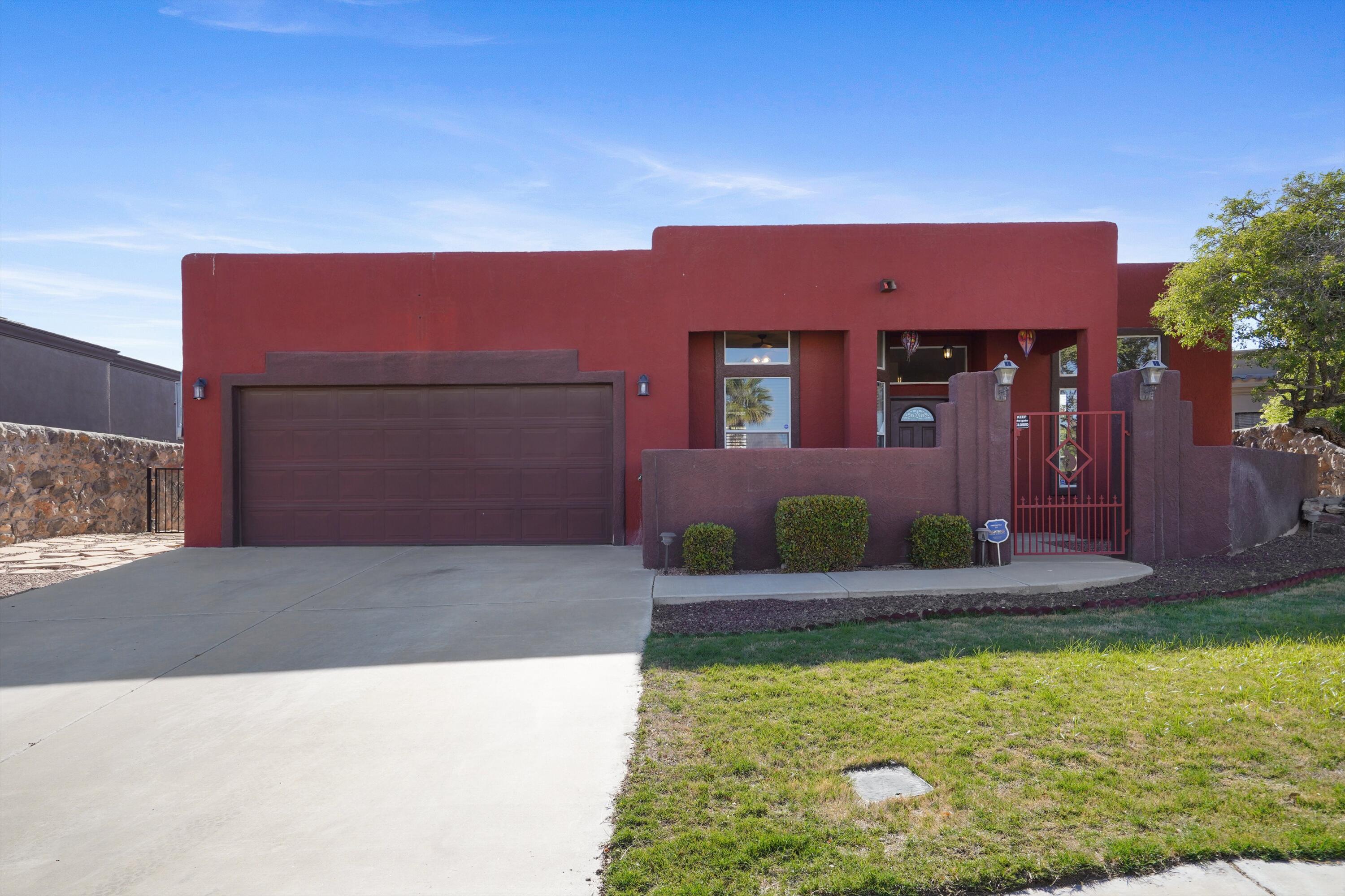 2205 Sun Chaser Place