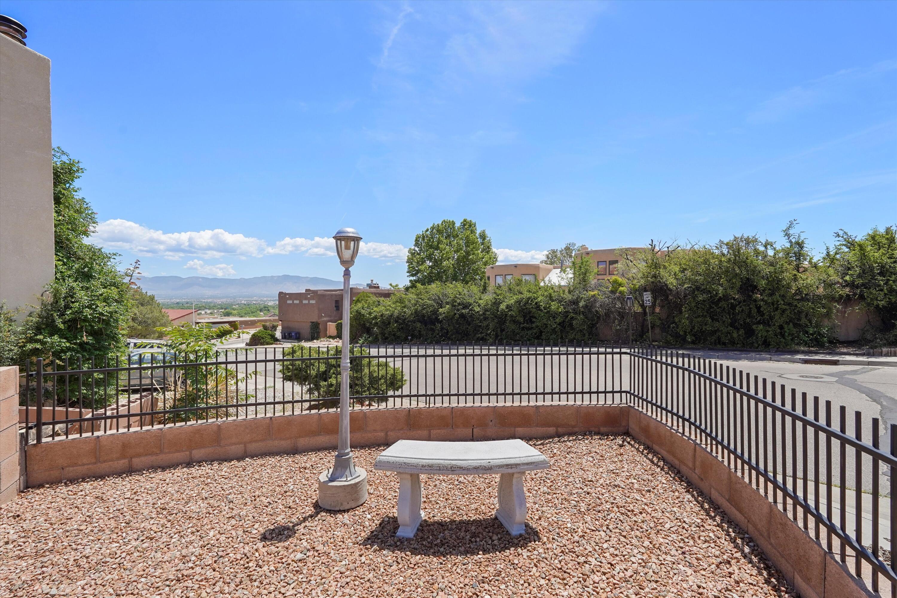 1616 Corte Del Sol