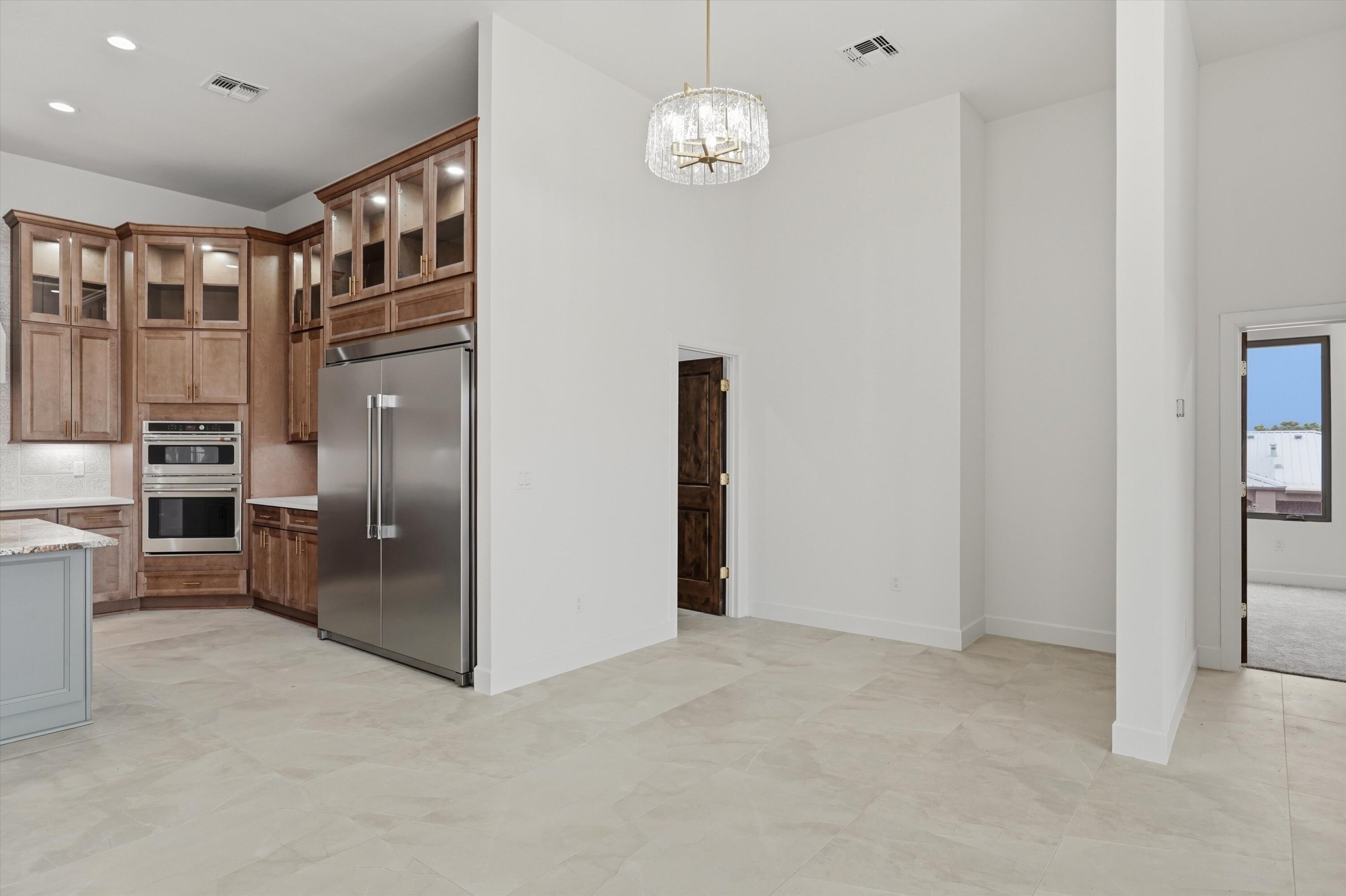 2021 Santa Ana Road NE