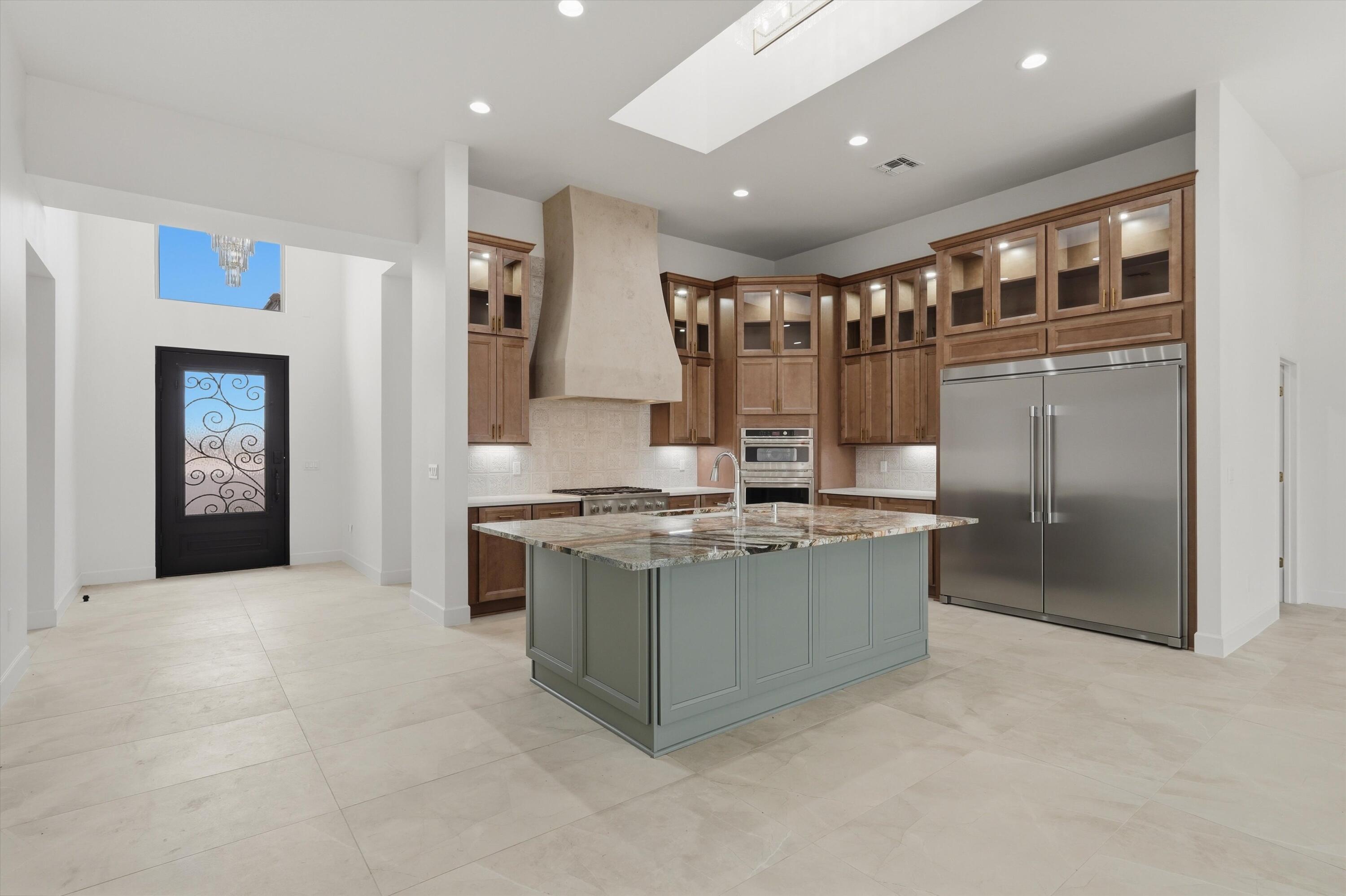 2021 Santa Ana Road NE